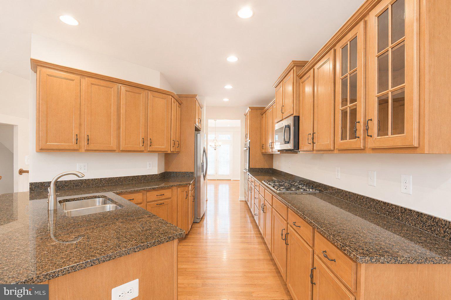 QUINCE ORCHARD PARK - Residential