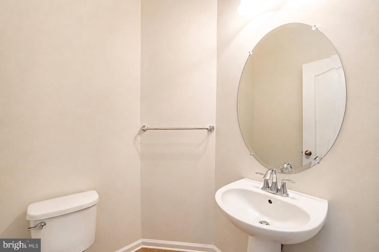 QUINCE ORCHARD PARK - Residential