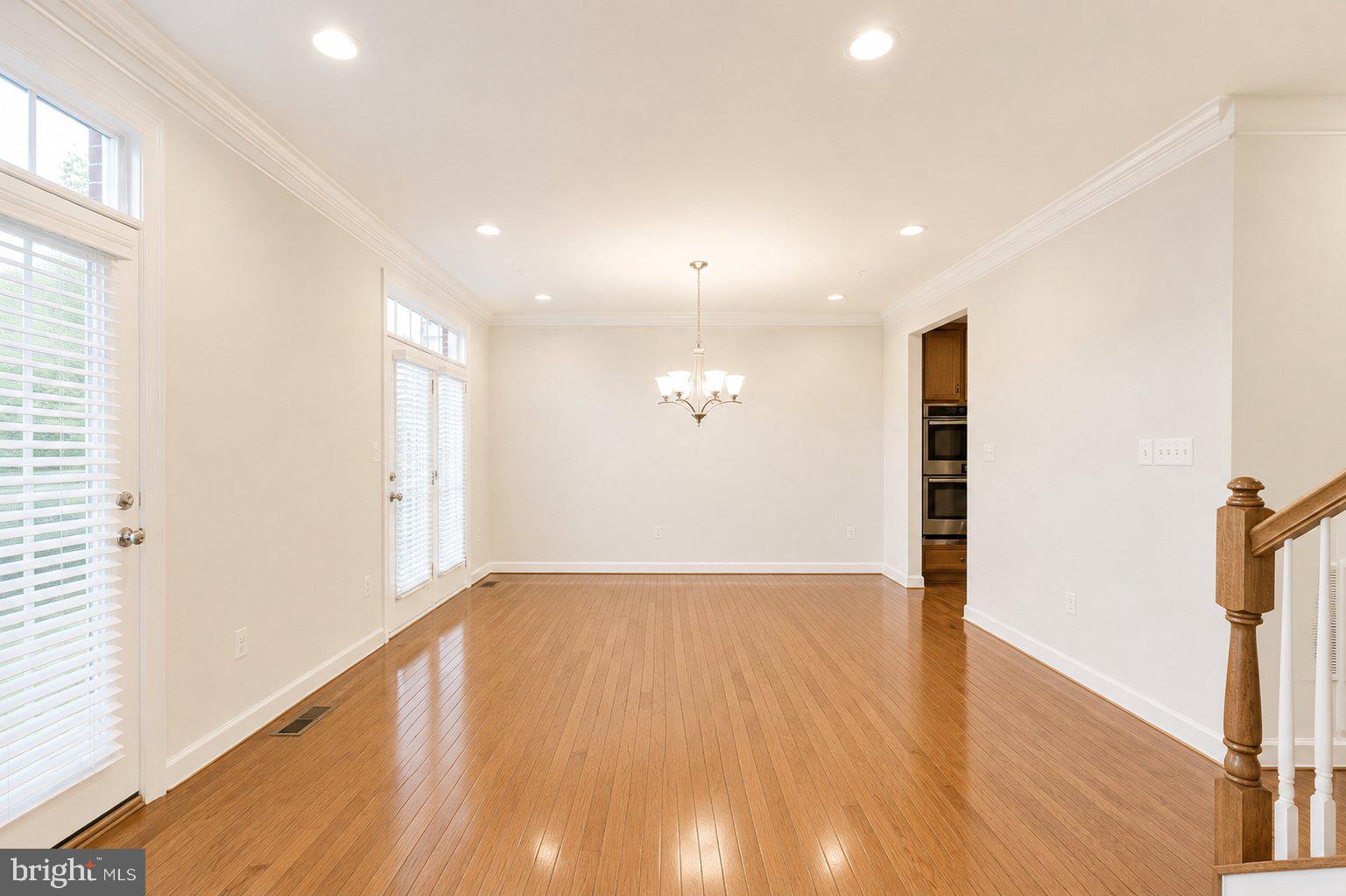 QUINCE ORCHARD PARK - Residential