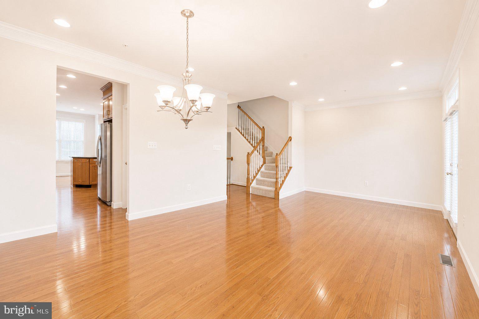 QUINCE ORCHARD PARK - Residential