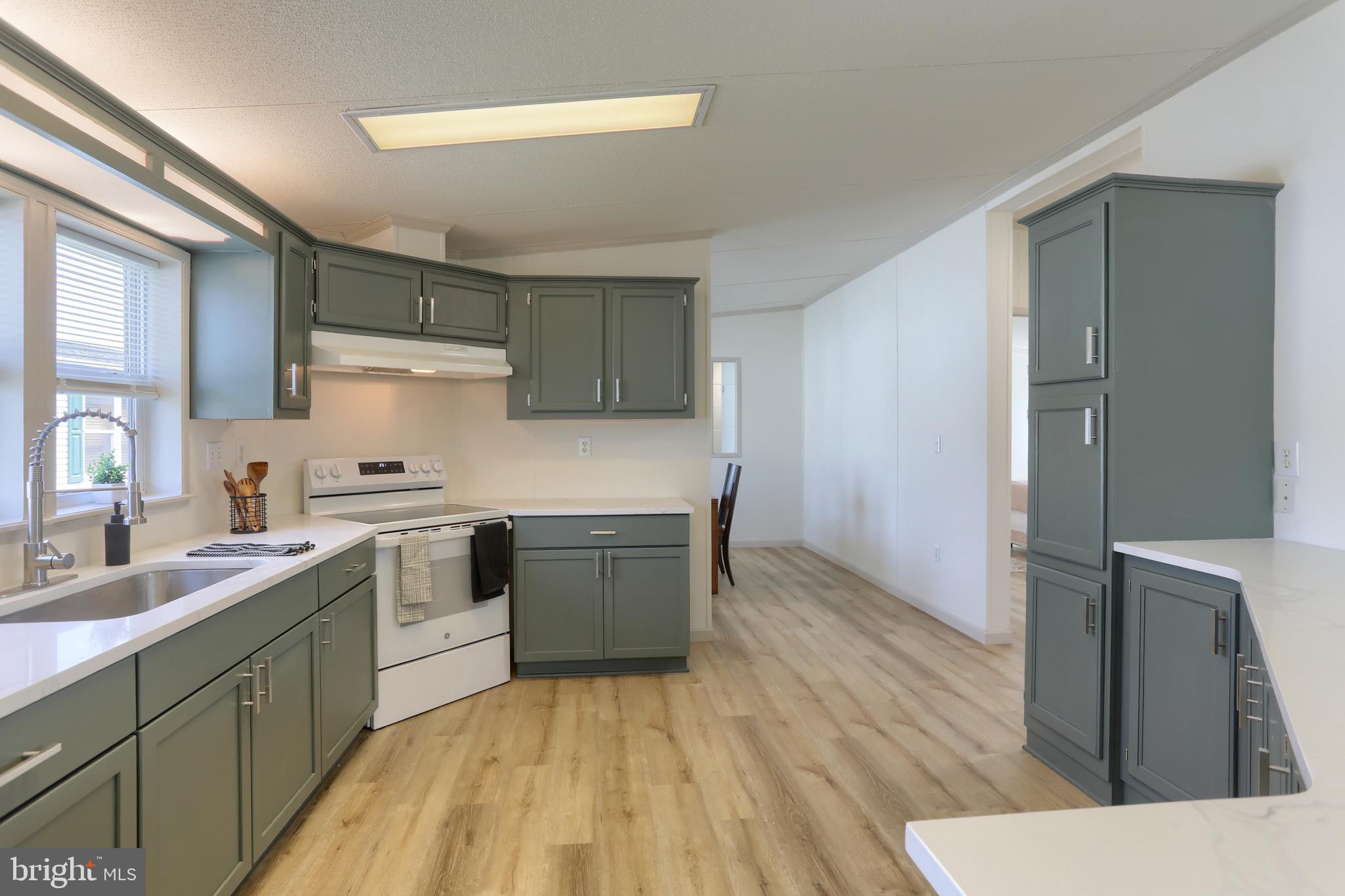 SHADOWSTONE VILLAGE - Residential