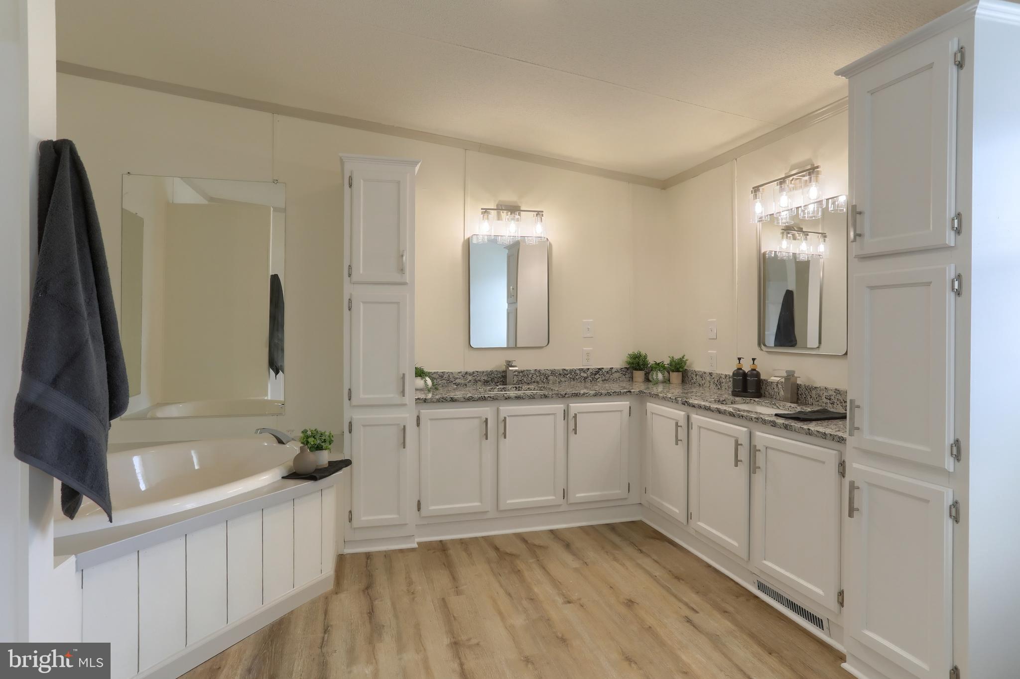 SHADOWSTONE VILLAGE - Residential