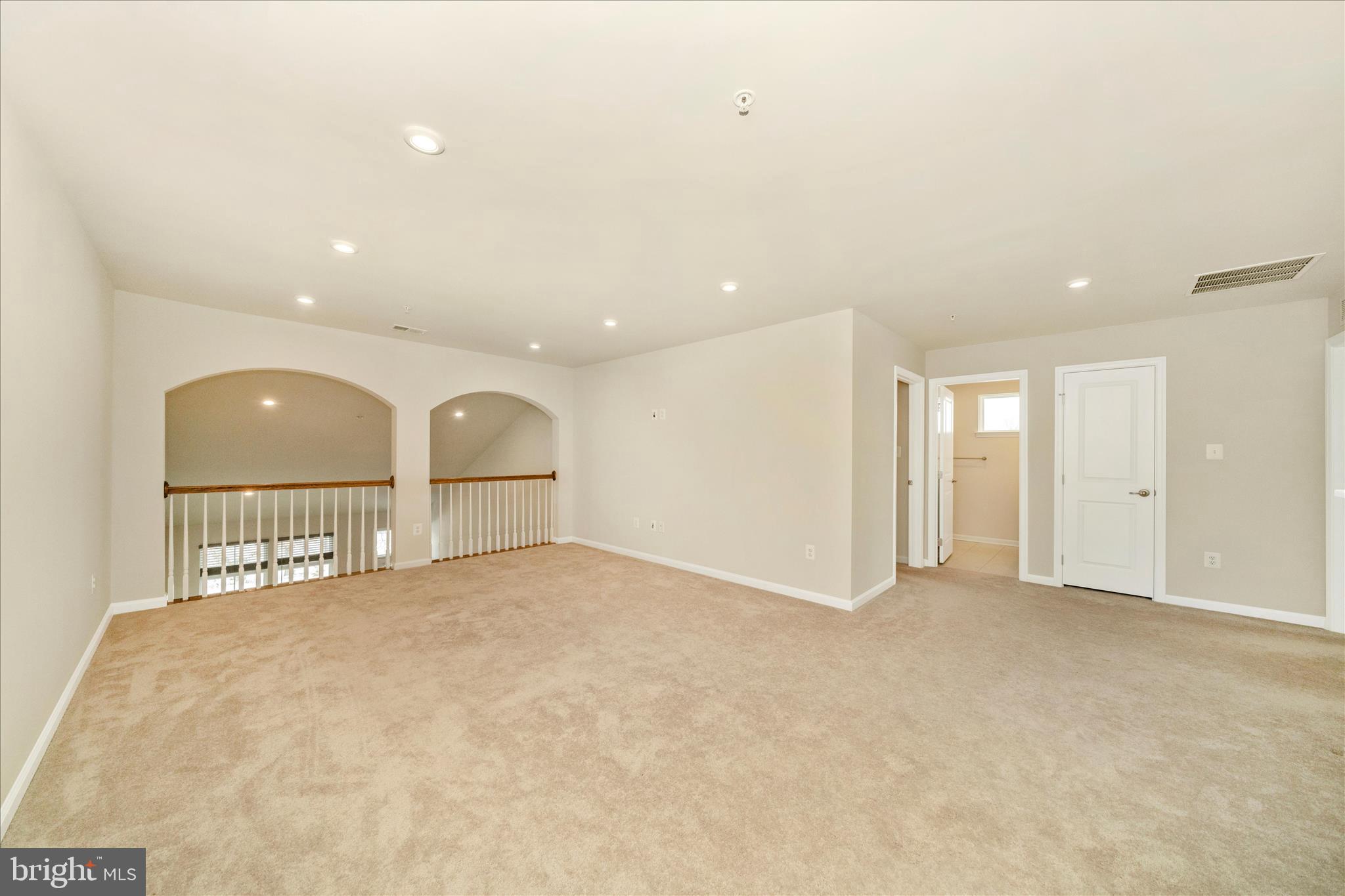 TANYARD SHORES - Residential