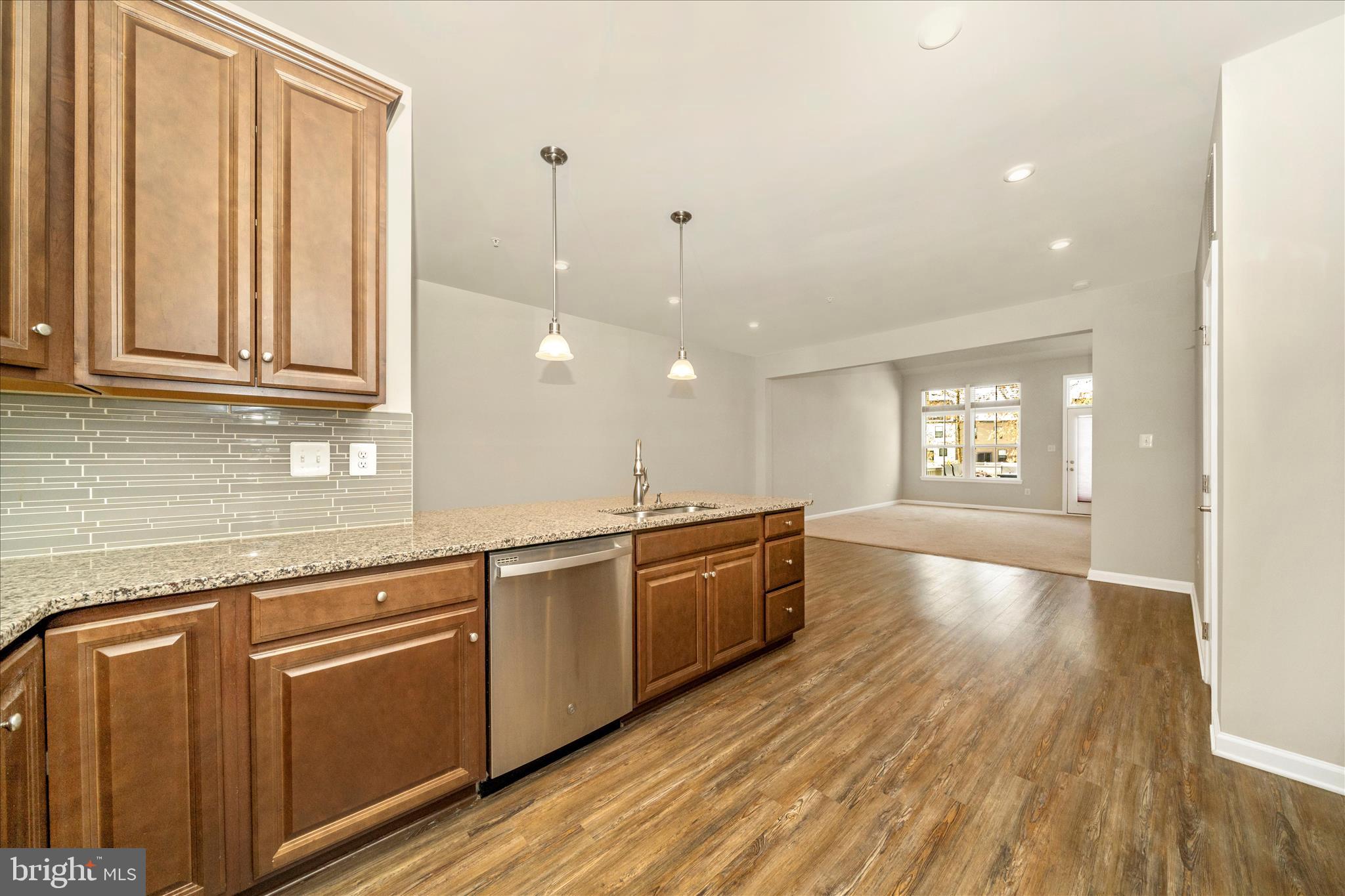 TANYARD SHORES - Residential