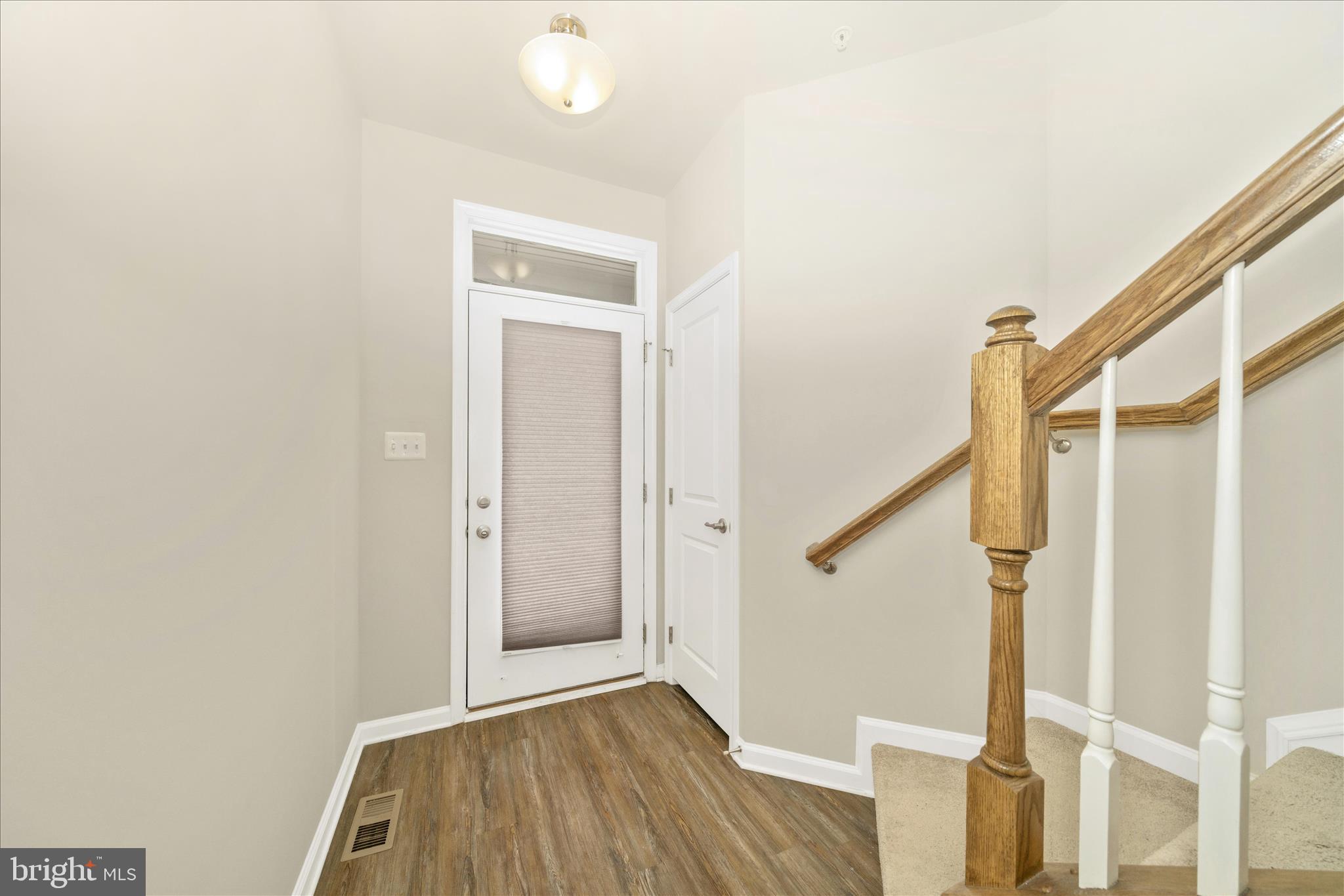 TANYARD SHORES - Residential