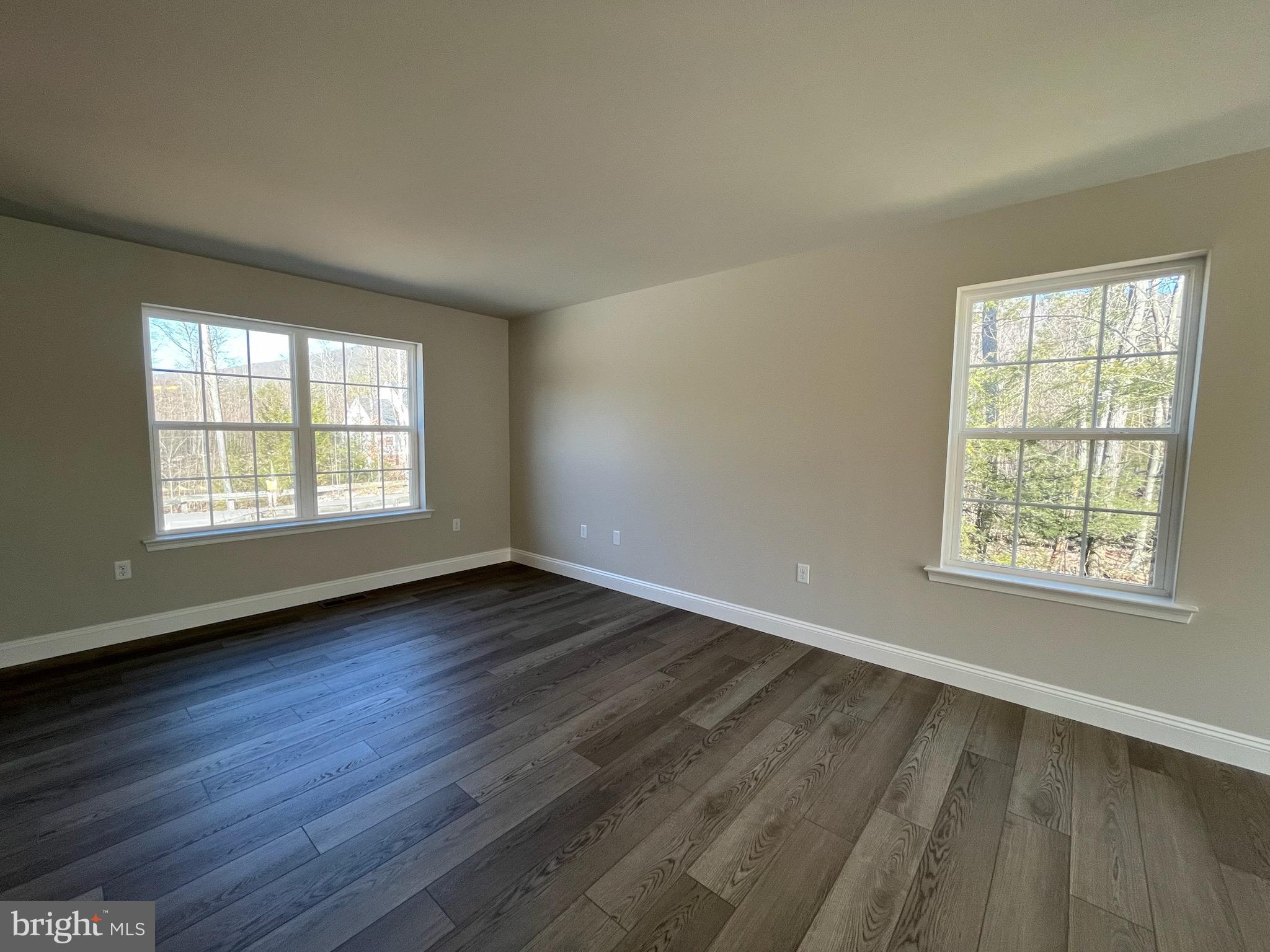 CEDAR CREEK - Residential