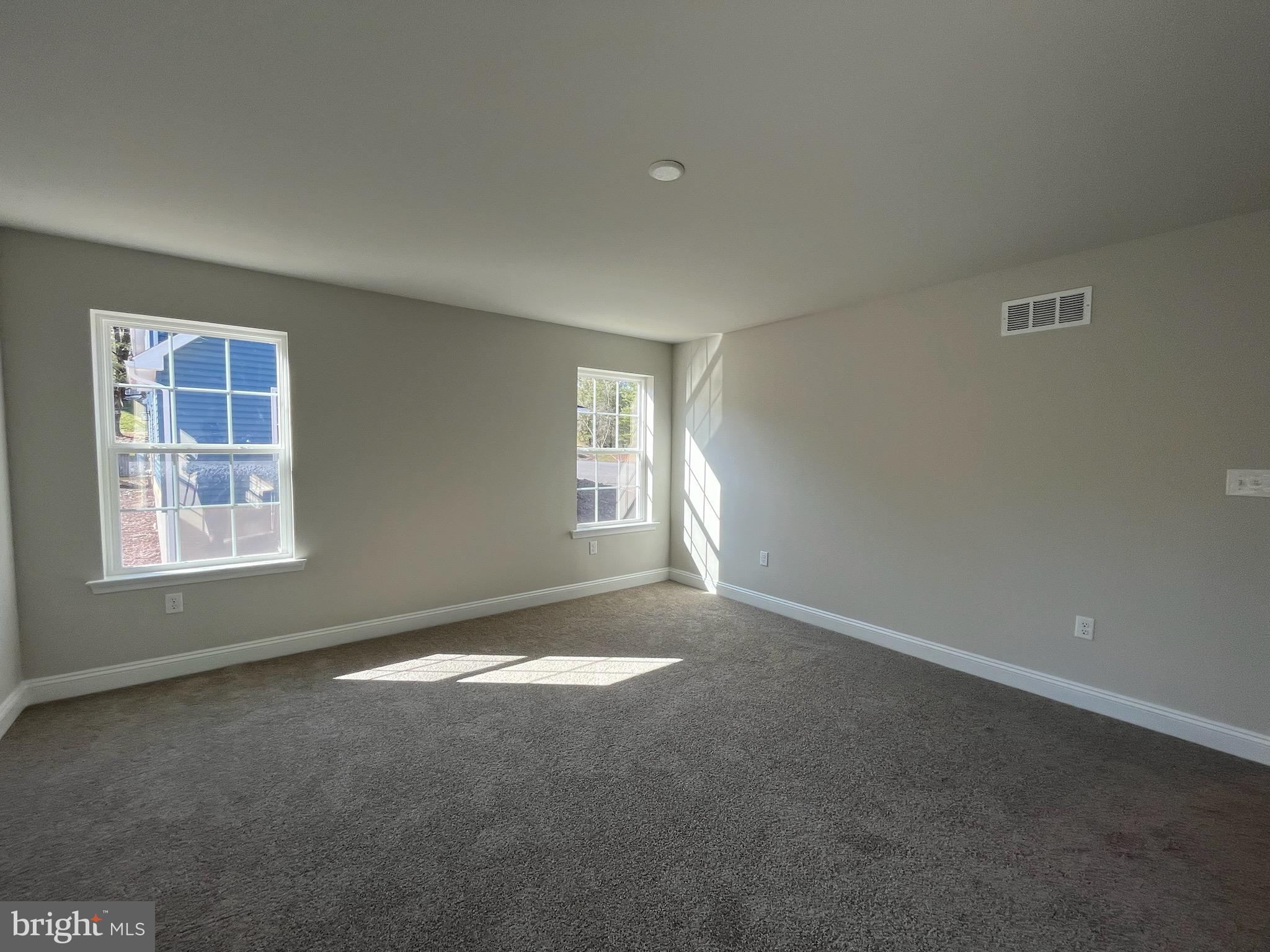 CEDAR CREEK - Residential