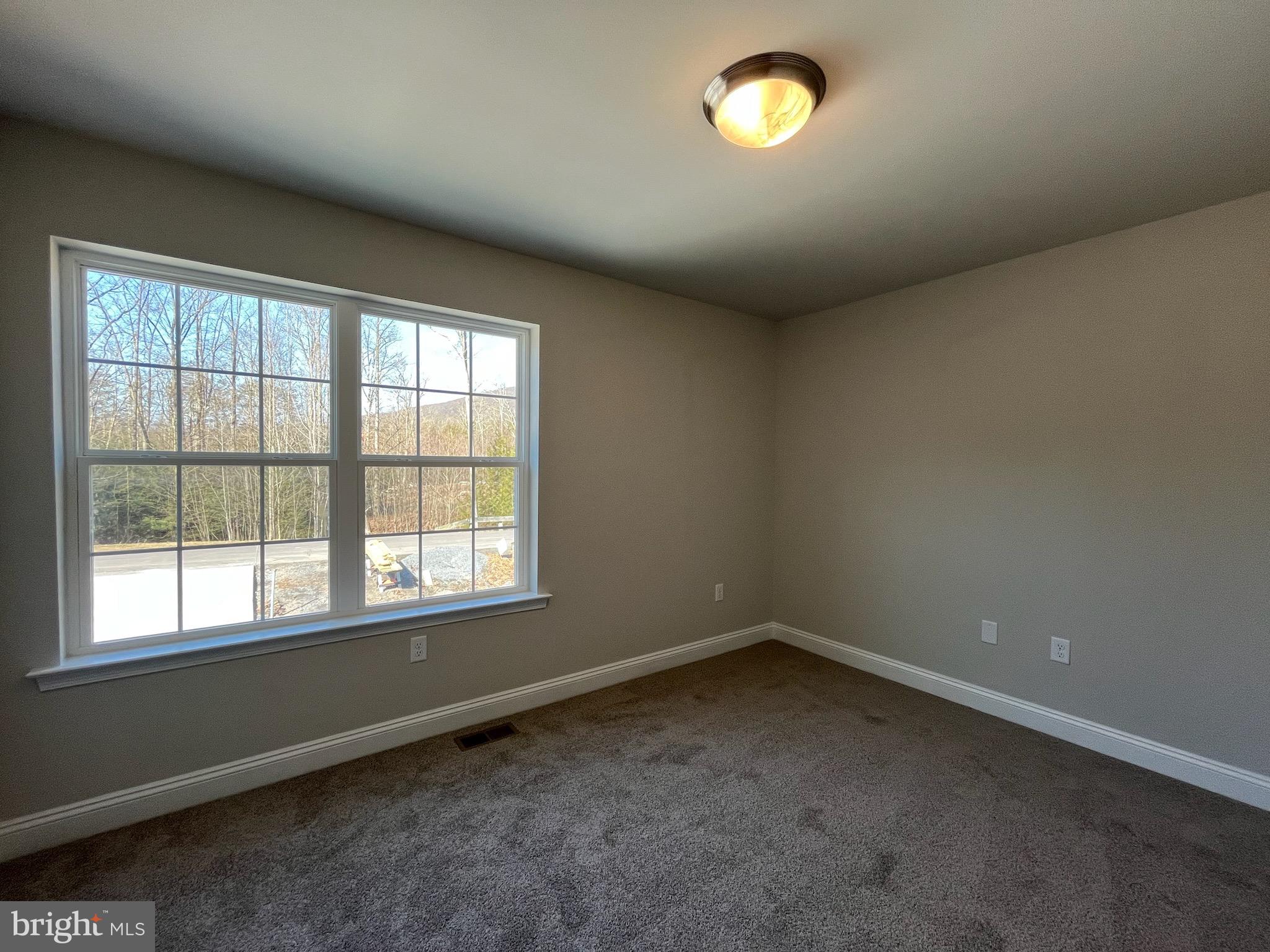 CEDAR CREEK - Residential