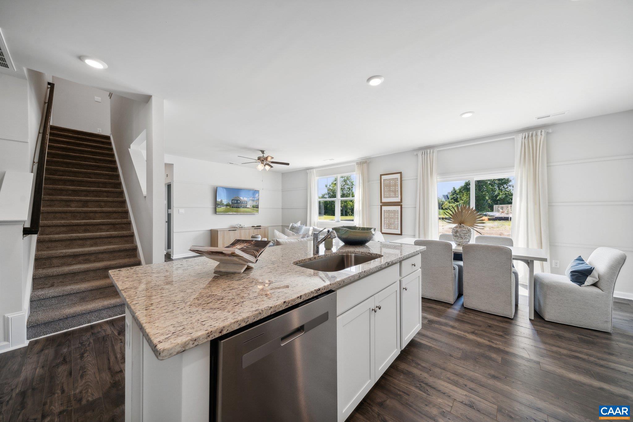 GREEN SPRING ESTATES - Residential