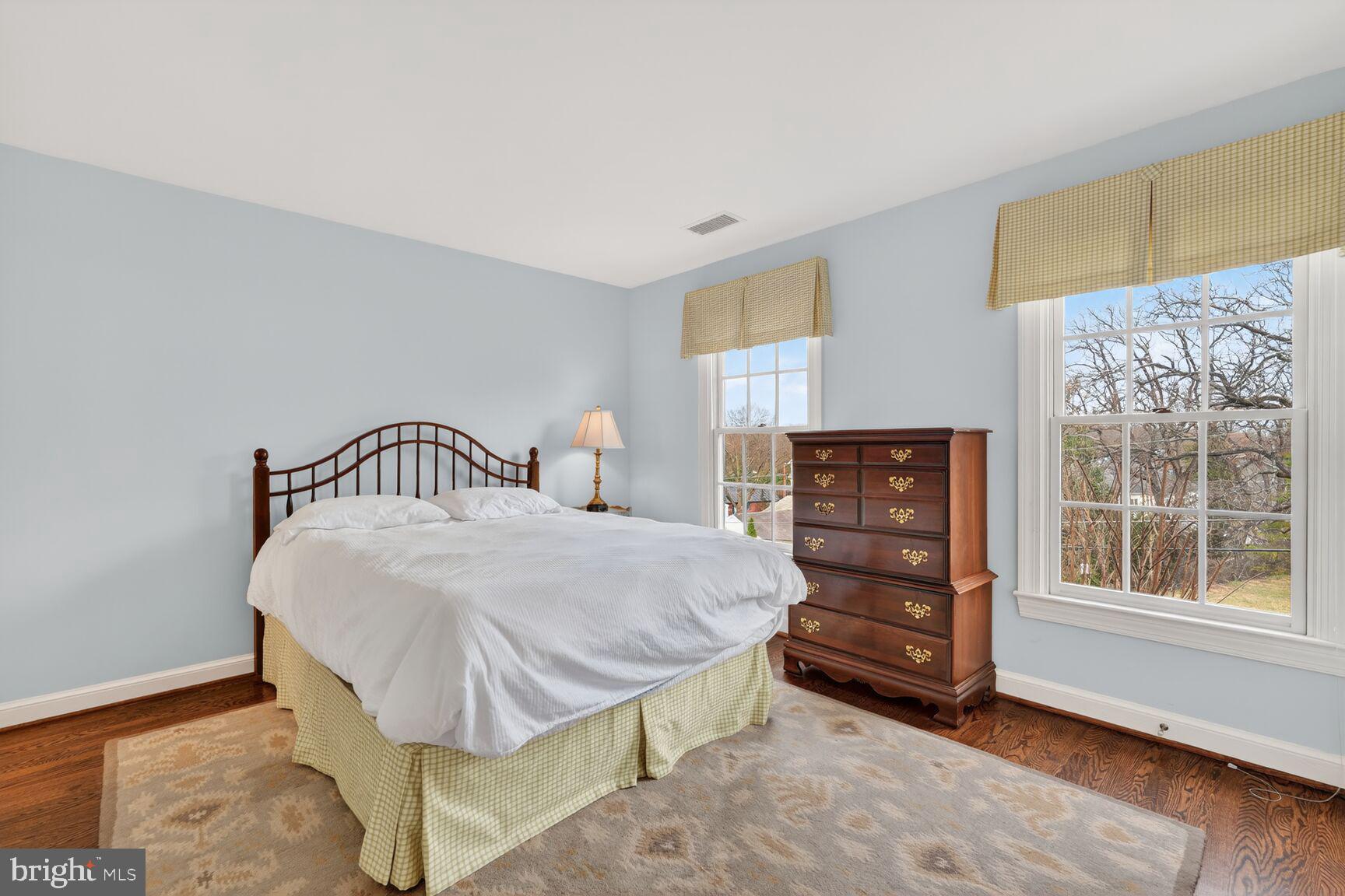 SHIRLEY WOODS - Residential