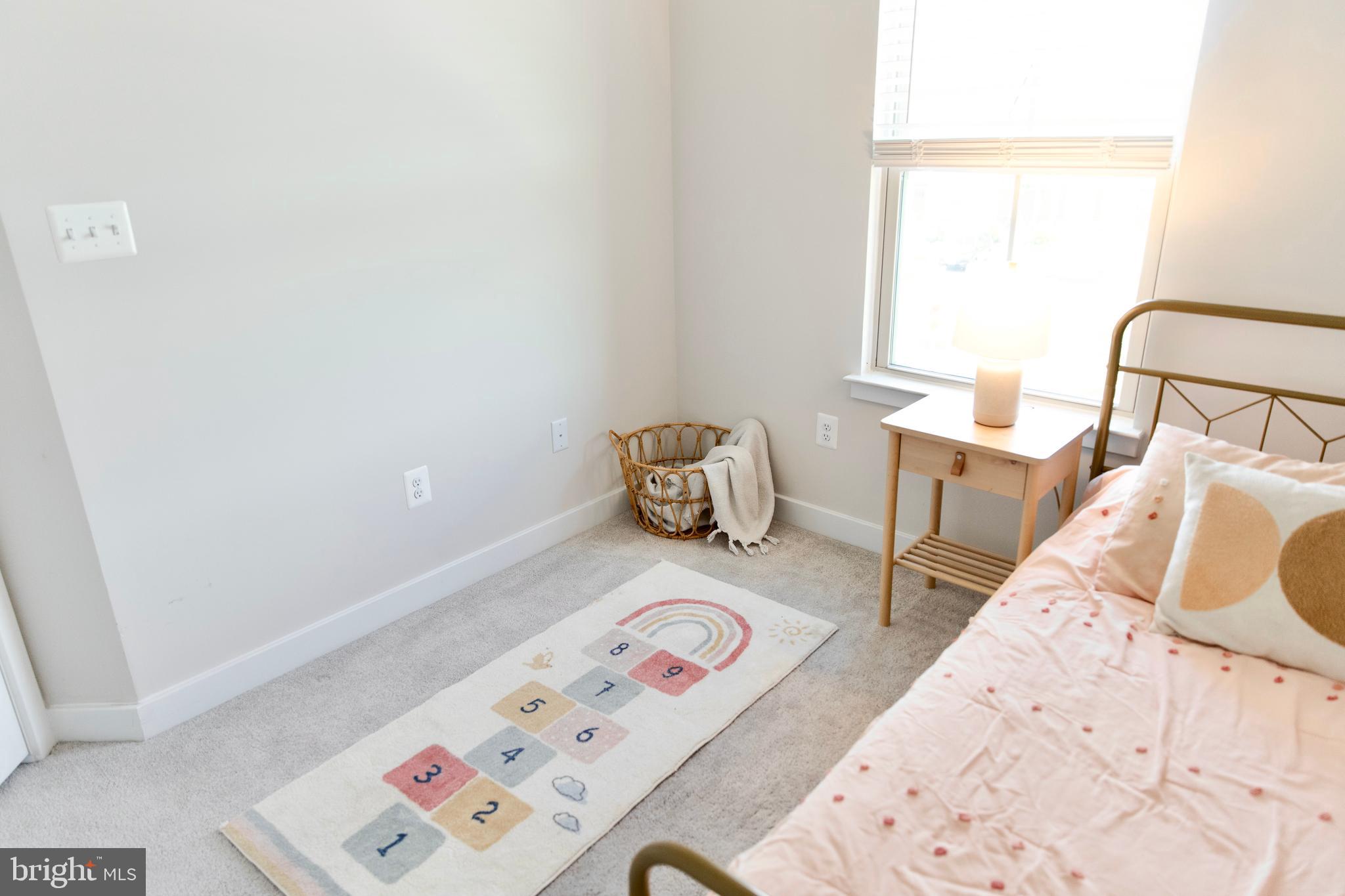 LAKE LINGANORE OAKDALE - Residential Lease