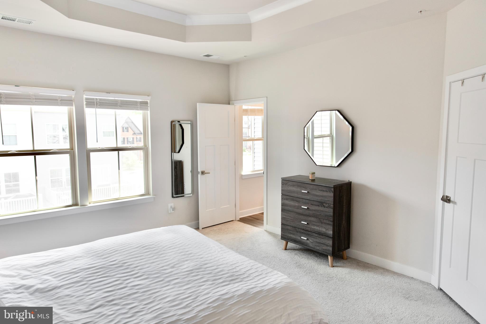 LAKE LINGANORE OAKDALE - Residential Lease