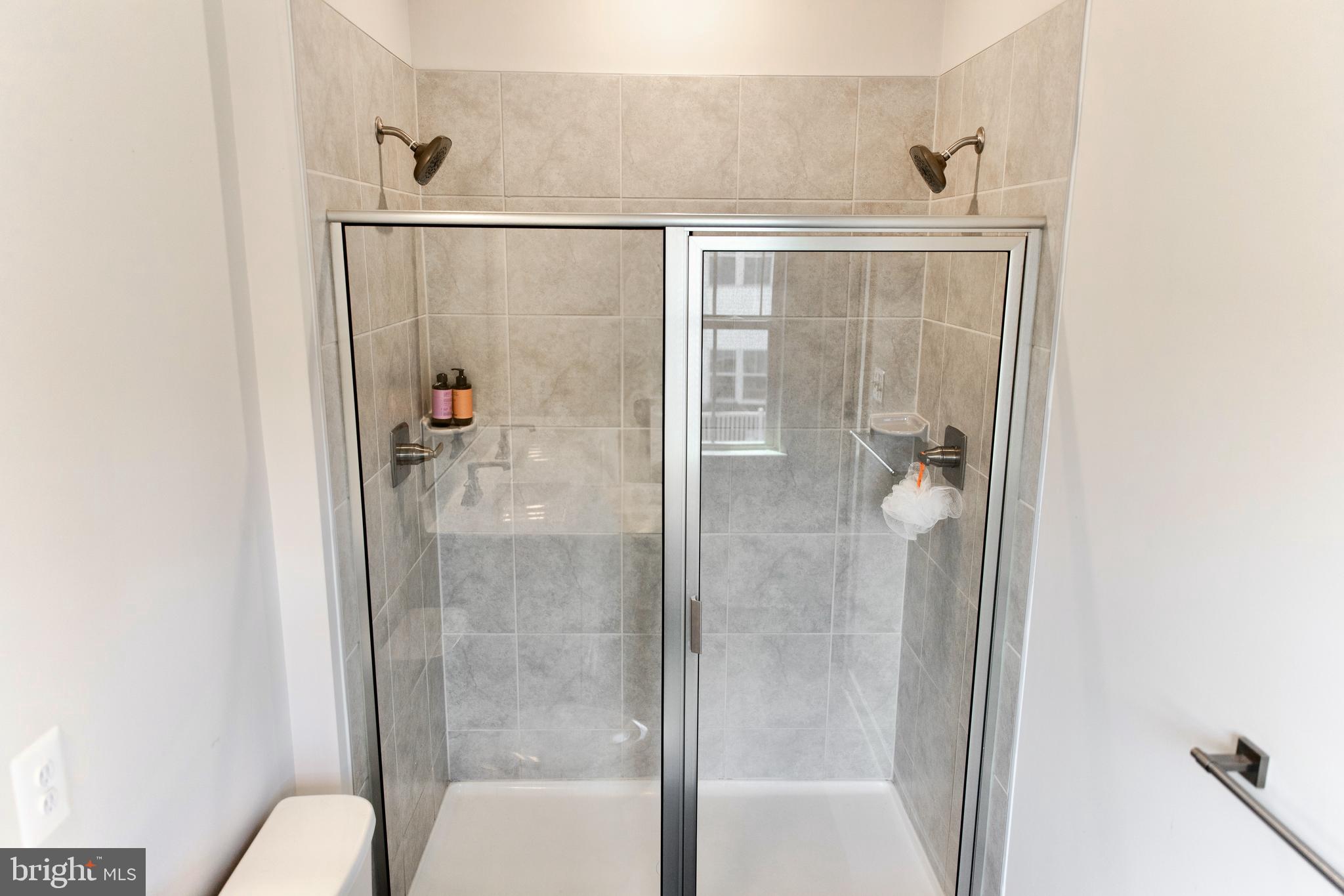 LAKE LINGANORE OAKDALE - Residential Lease