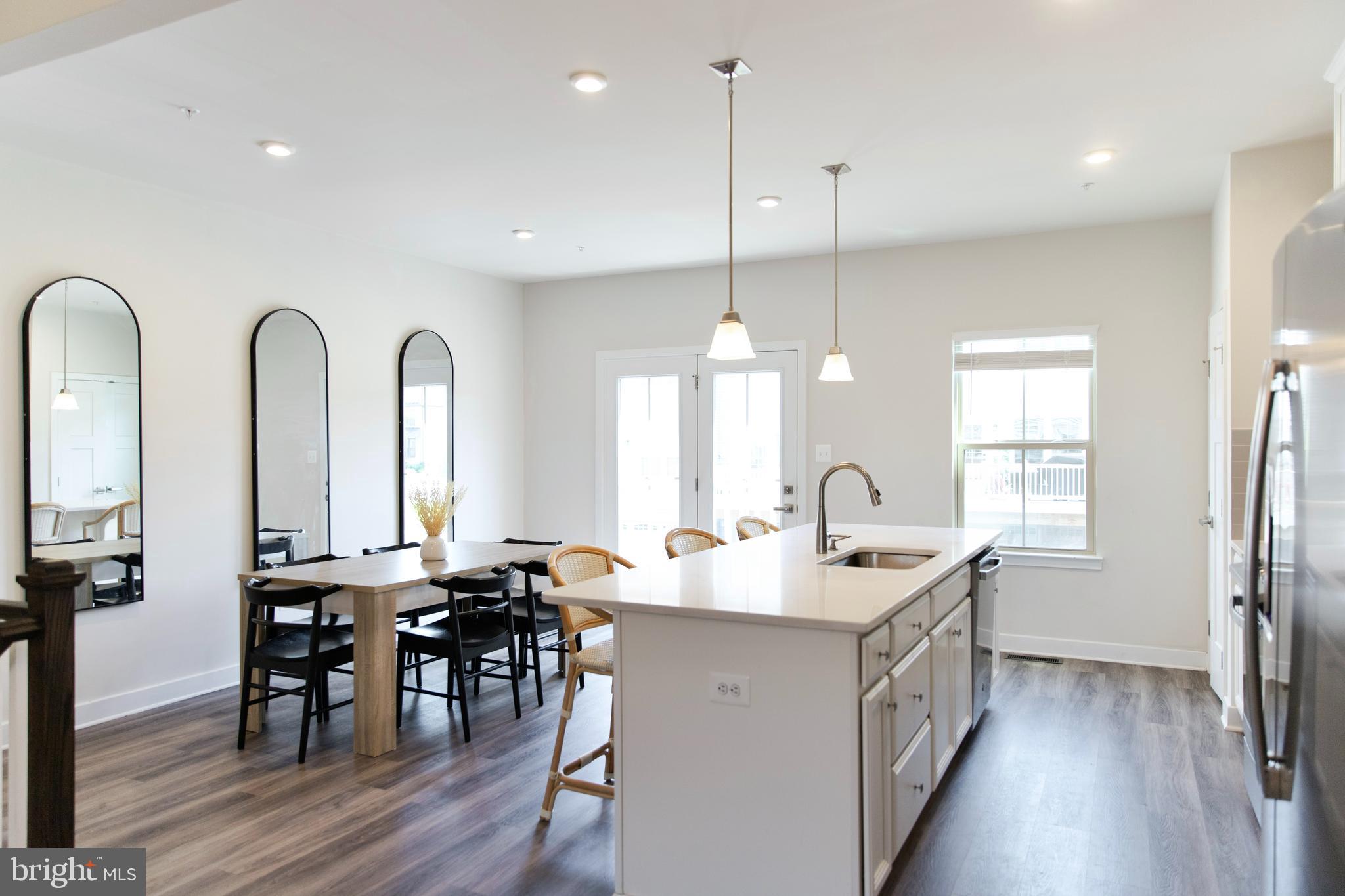LAKE LINGANORE OAKDALE - Residential Lease