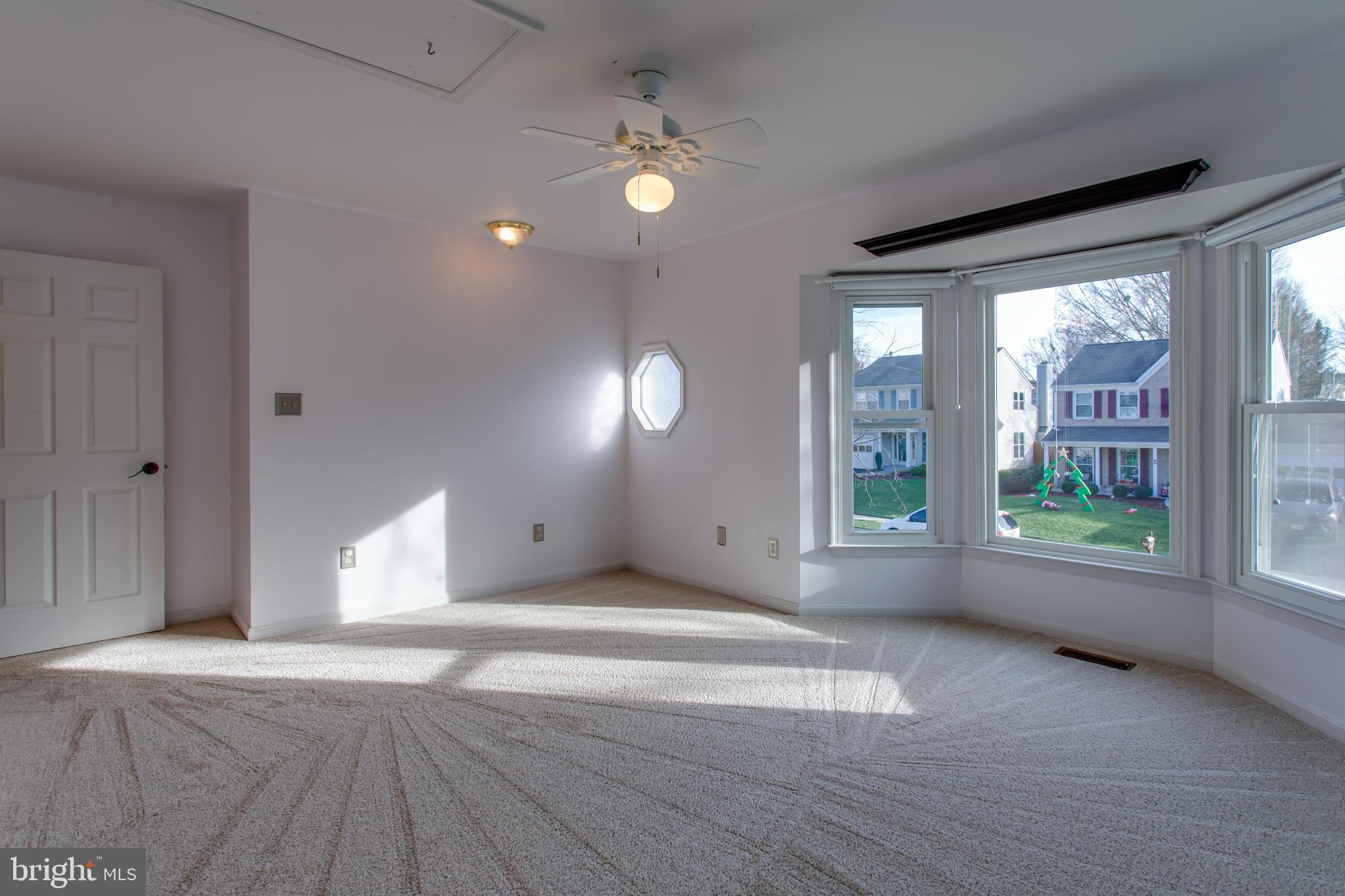 LANDSDOWNE - Residential