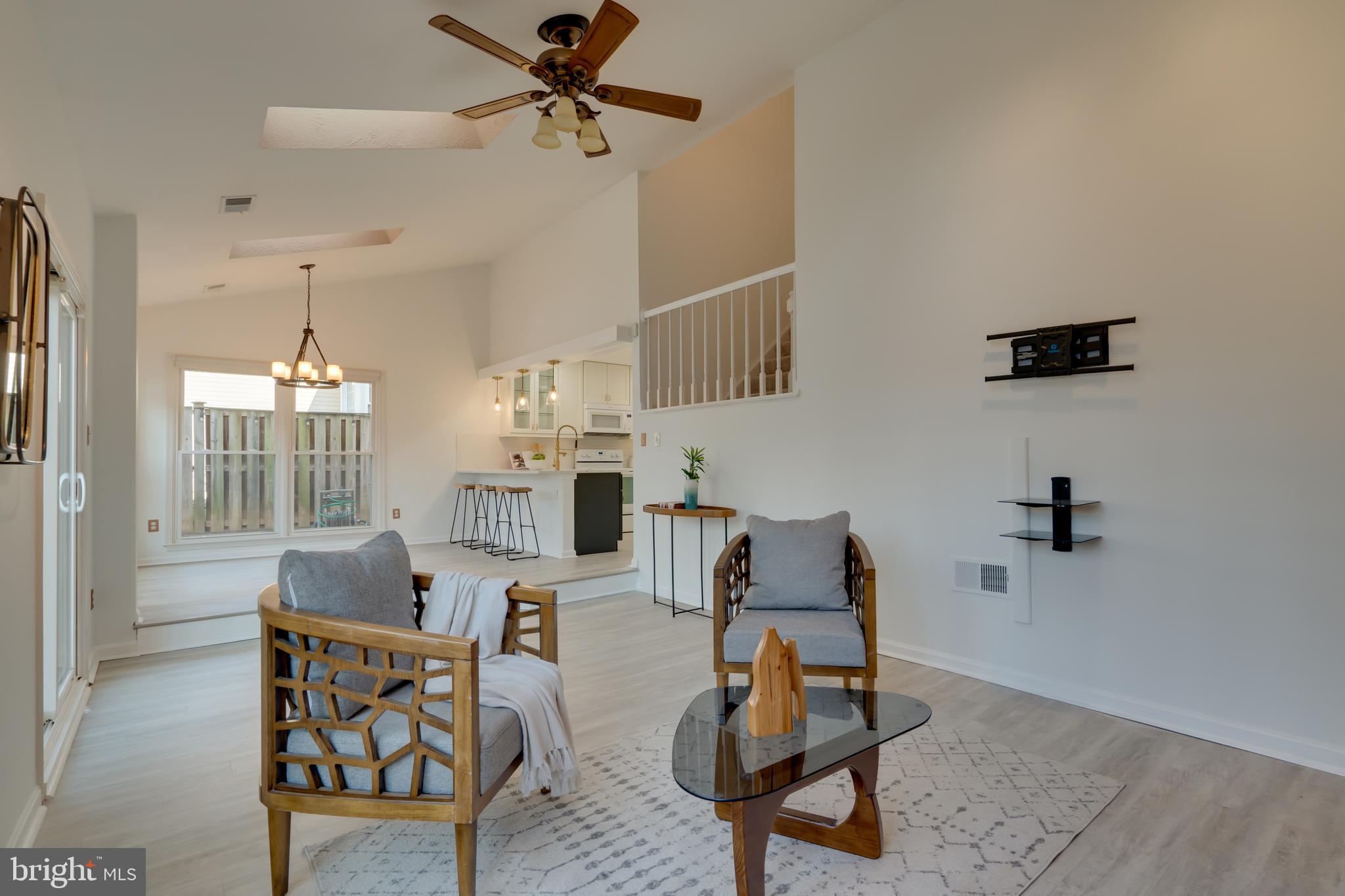 LANDSDOWNE - Residential