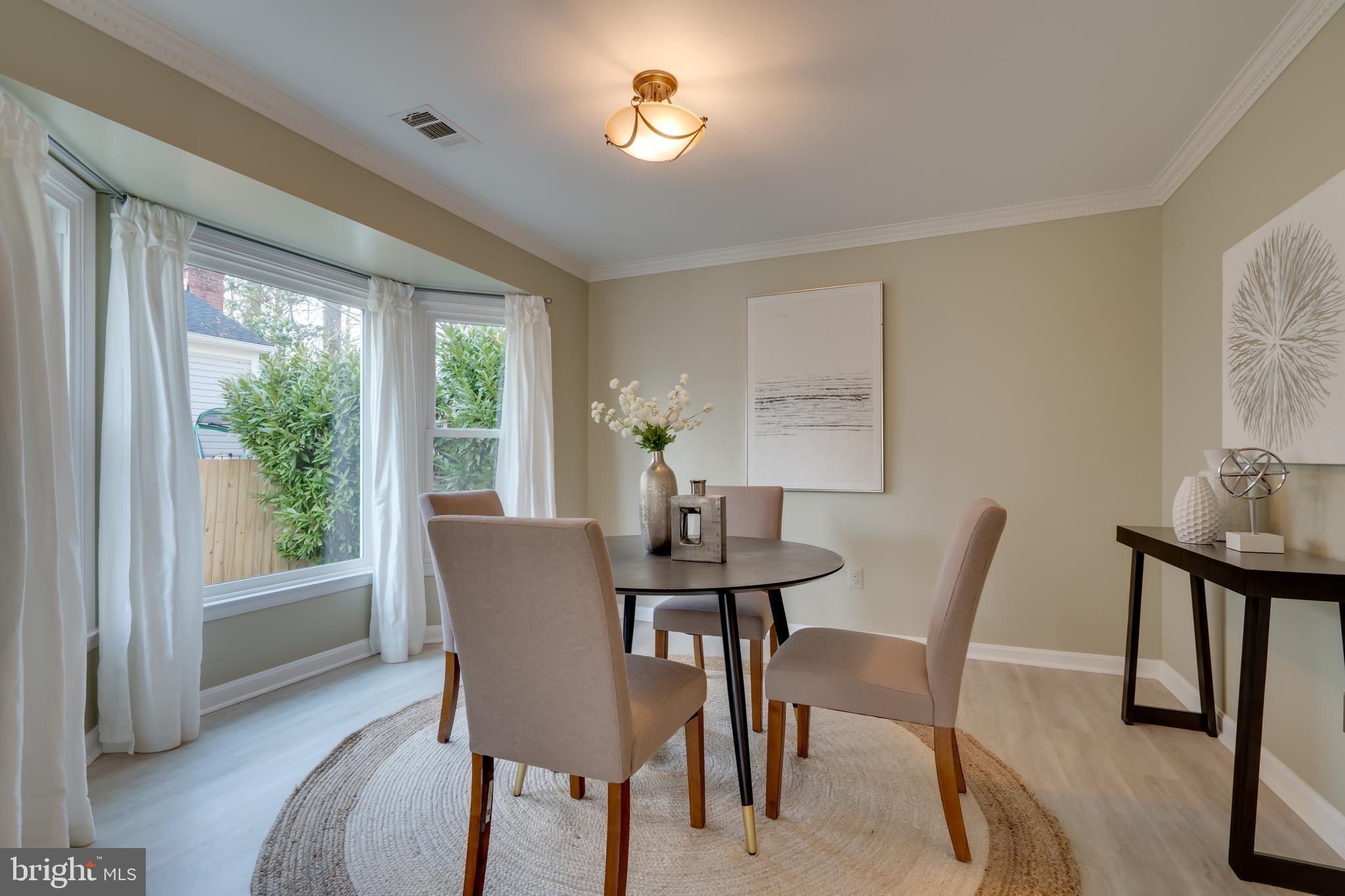 LANDSDOWNE - Residential