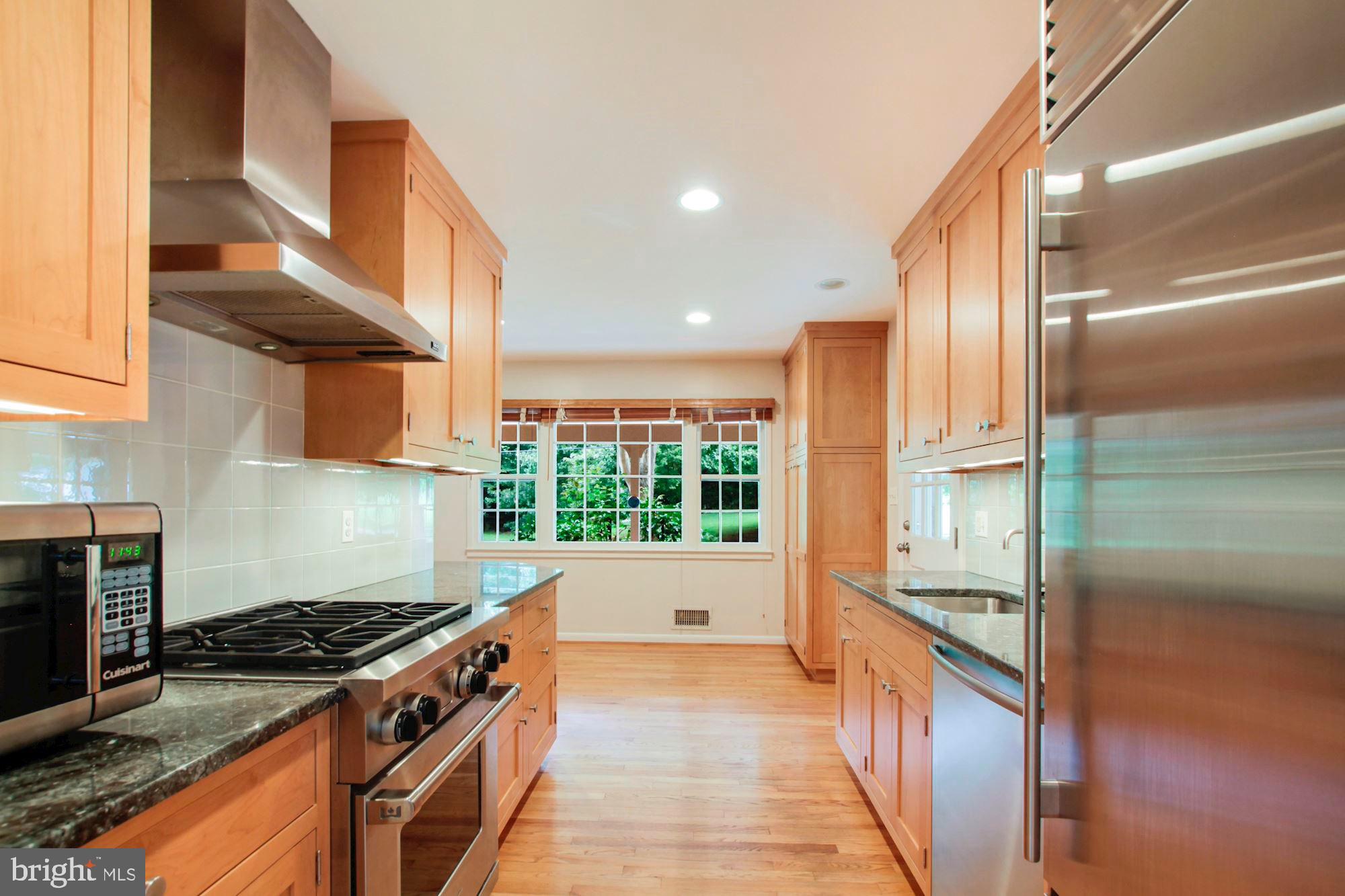 ROCK CREEK MANOR - Residential