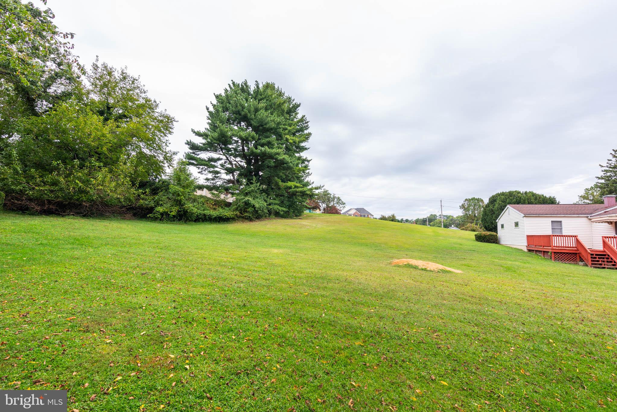 CARNEY GROVE - Land