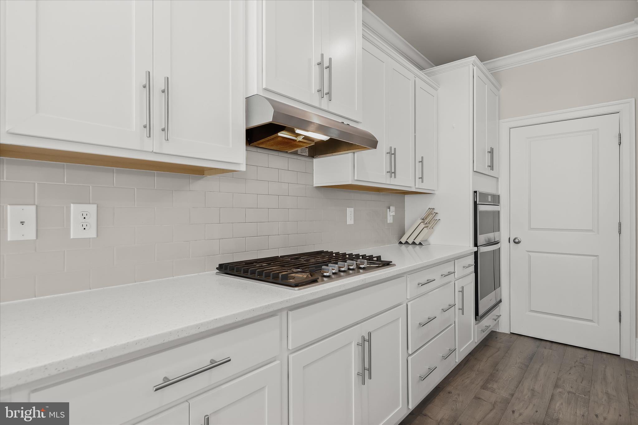 STONEGATE - Residential