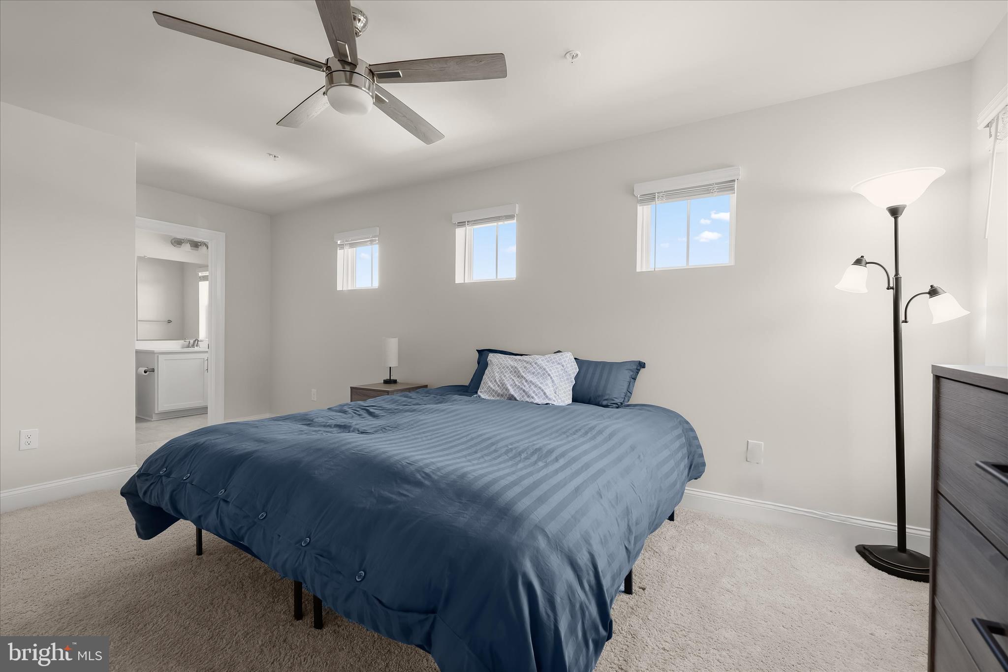 STONEGATE - Residential