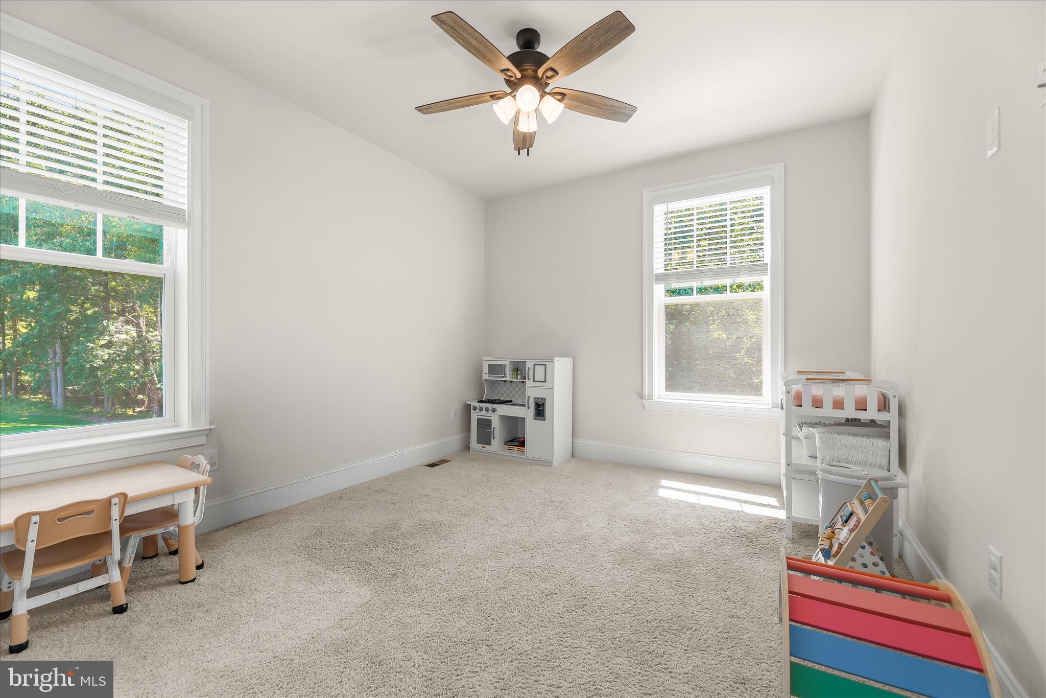 STONEGATE - Residential
