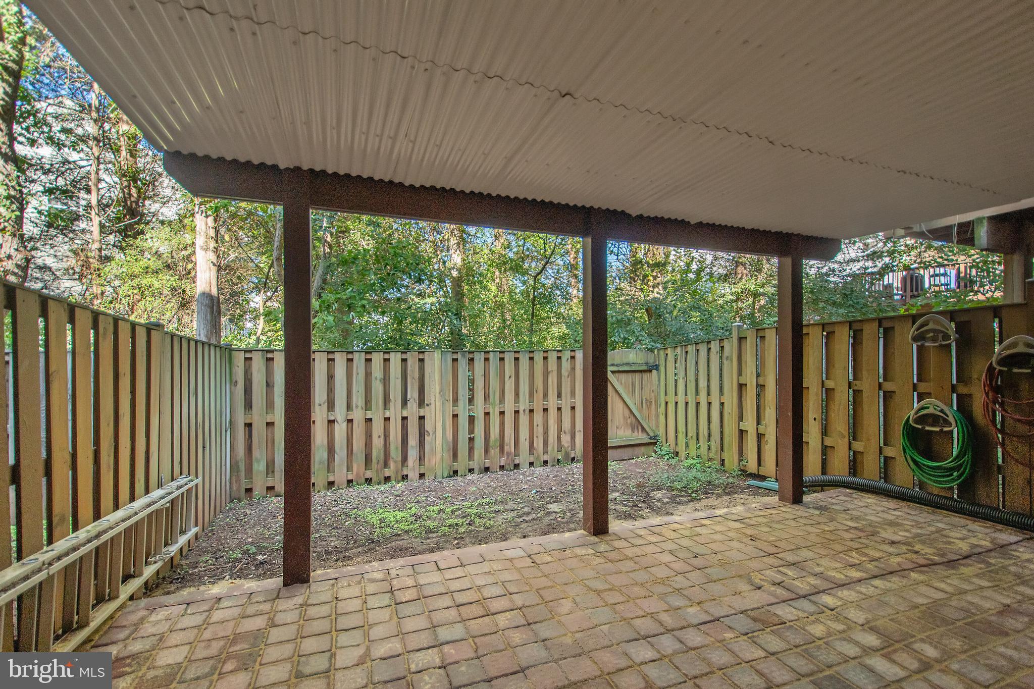 WOODSTONE - Residential Lease