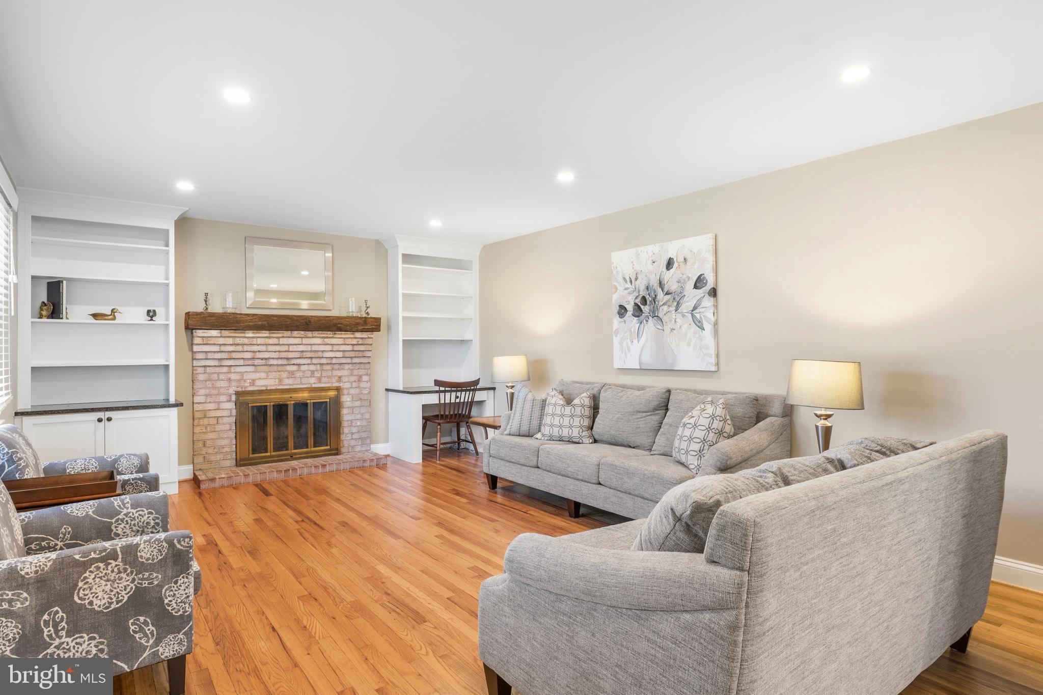 ADMIRAL HEIGHTS - Residential