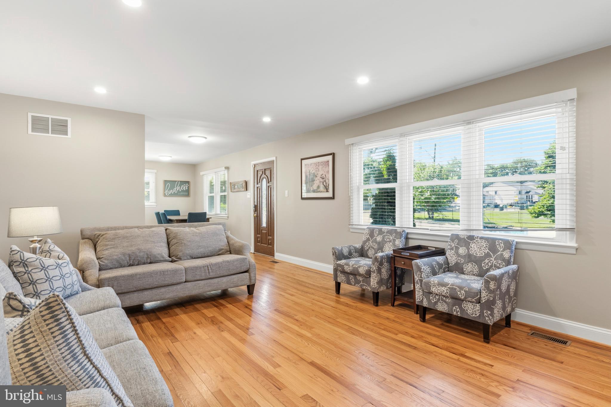 ADMIRAL HEIGHTS - Residential