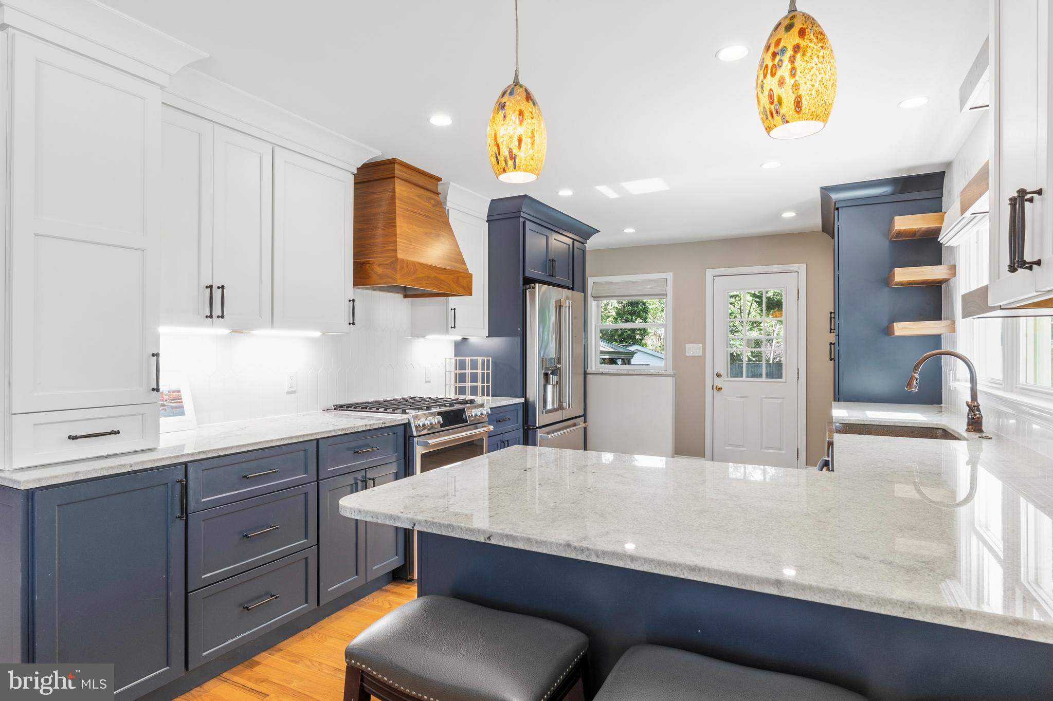 ADMIRAL HEIGHTS - Residential