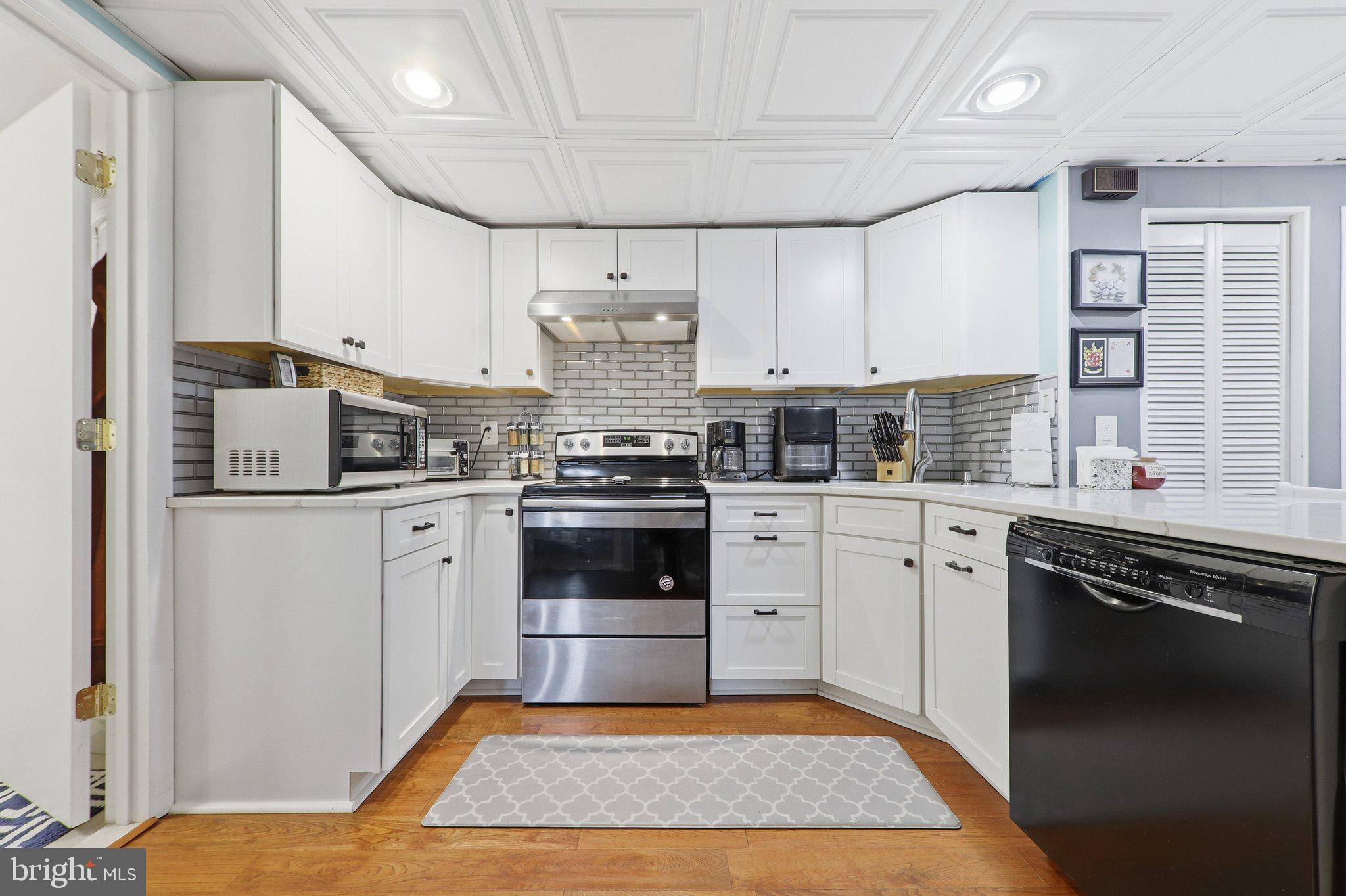 WINTON WOODS - Residential