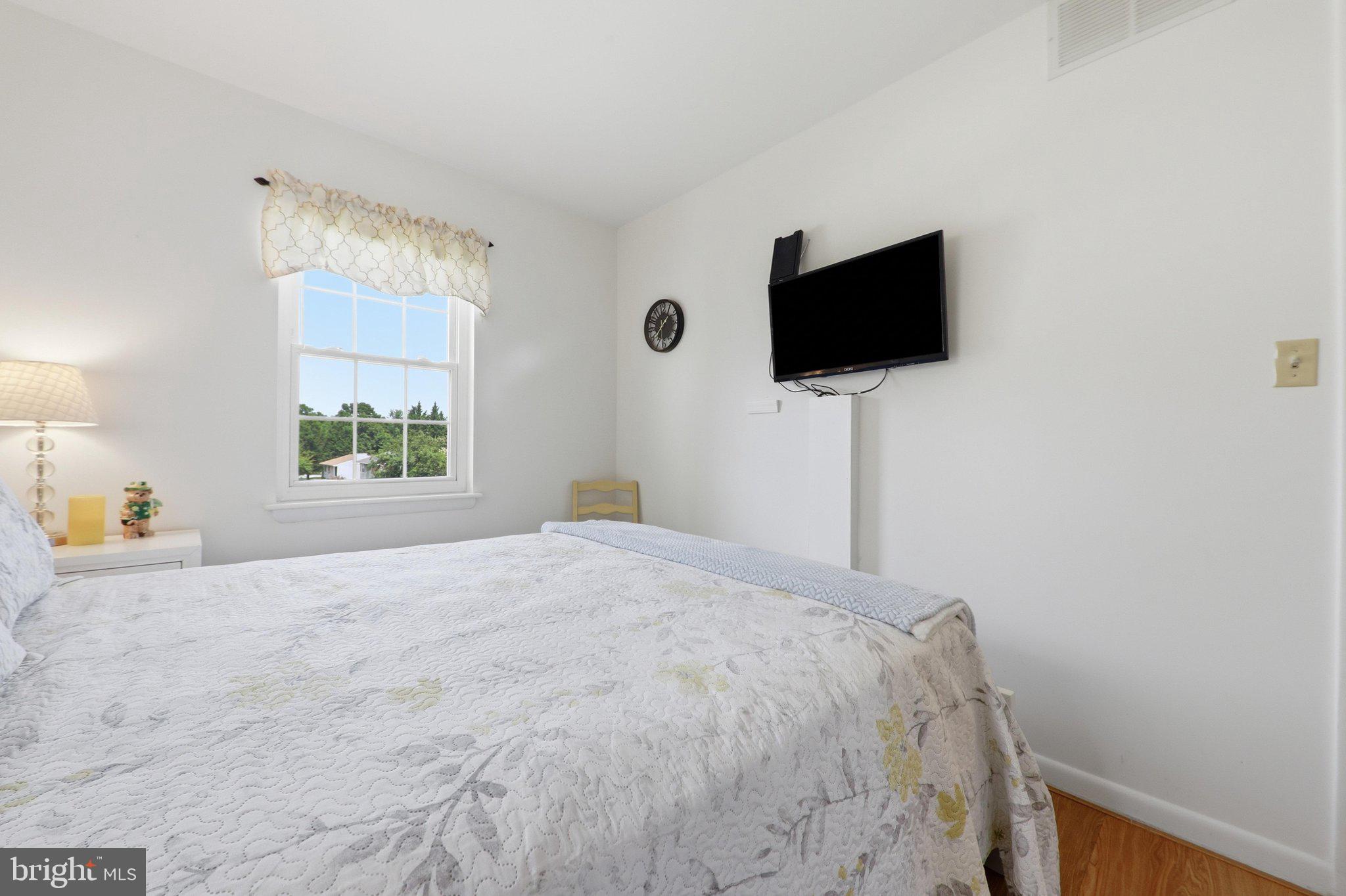 WINTON WOODS - Residential