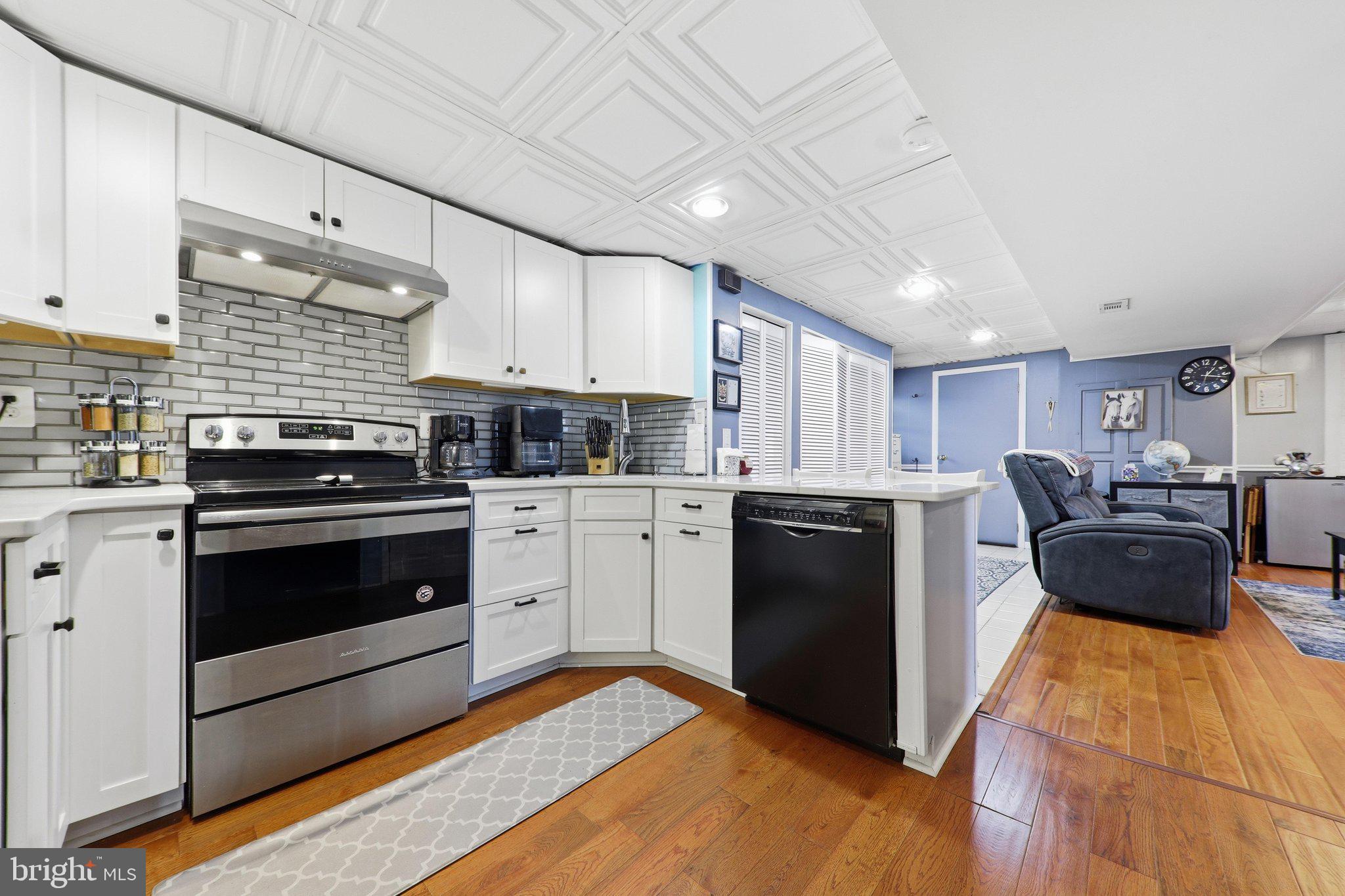 WINTON WOODS - Residential