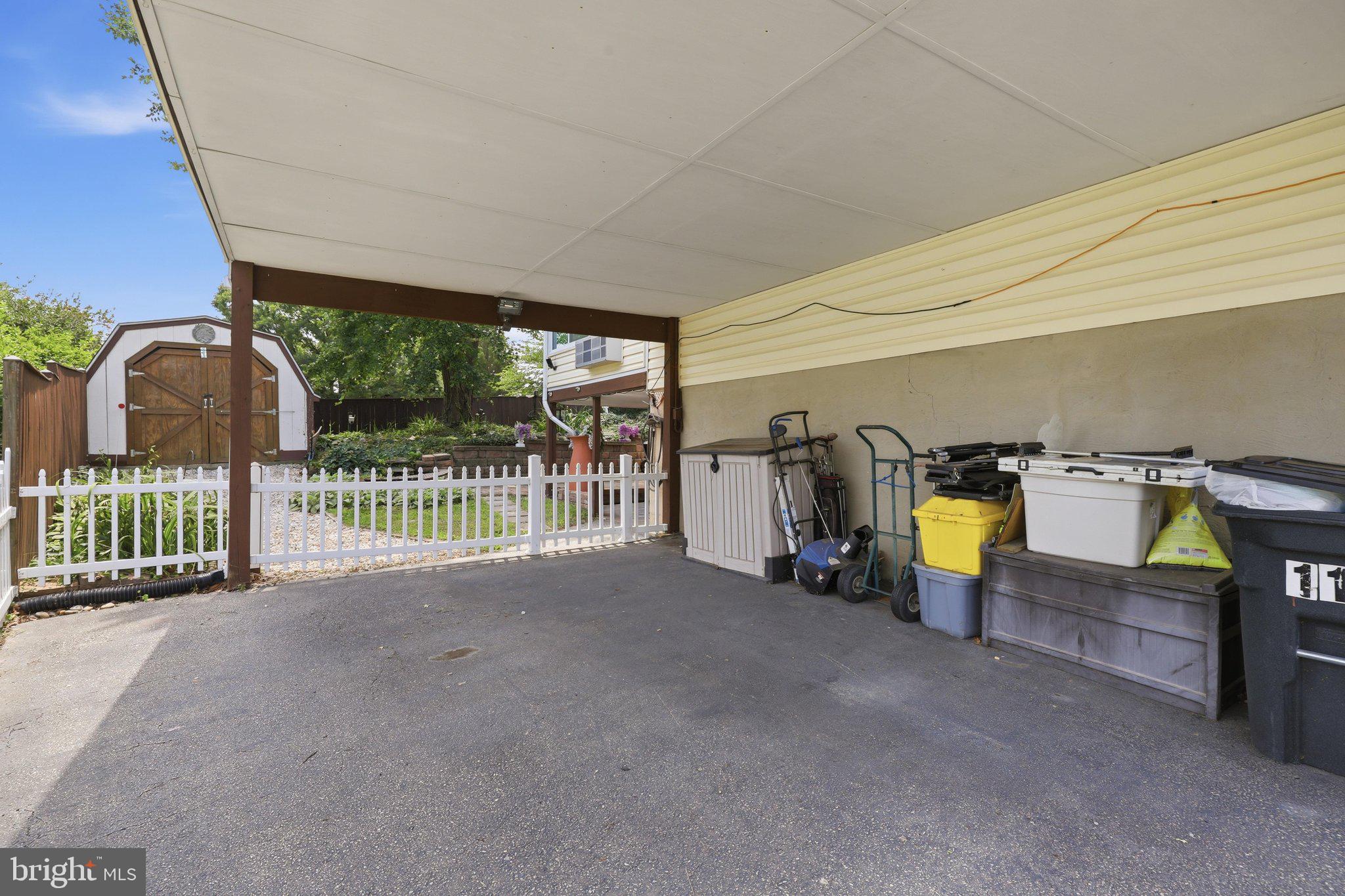 WINTON WOODS - Residential