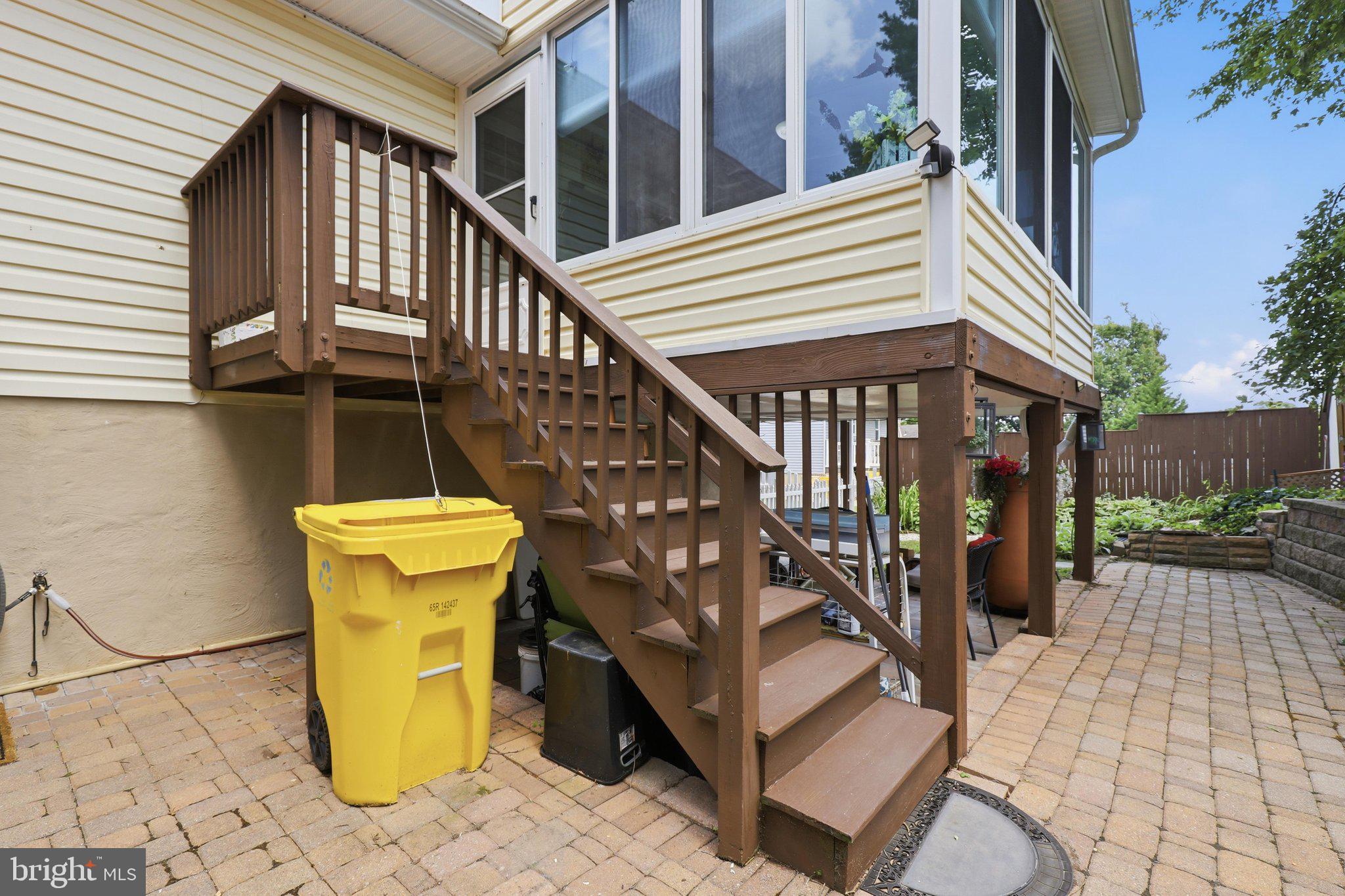 WINTON WOODS - Residential