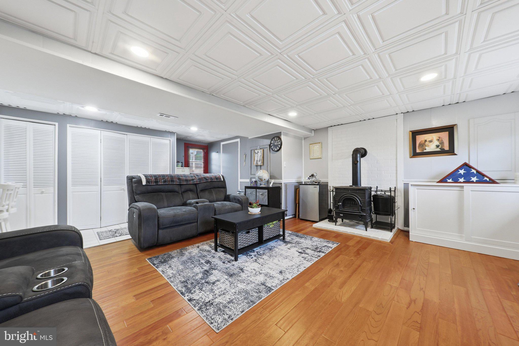 WINTON WOODS - Residential