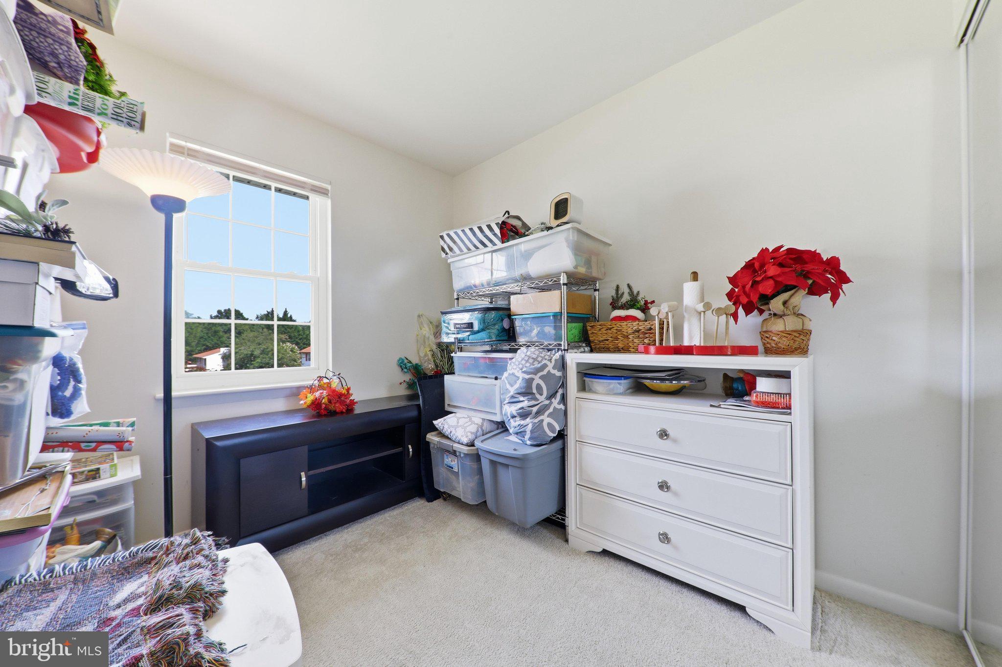 WINTON WOODS - Residential