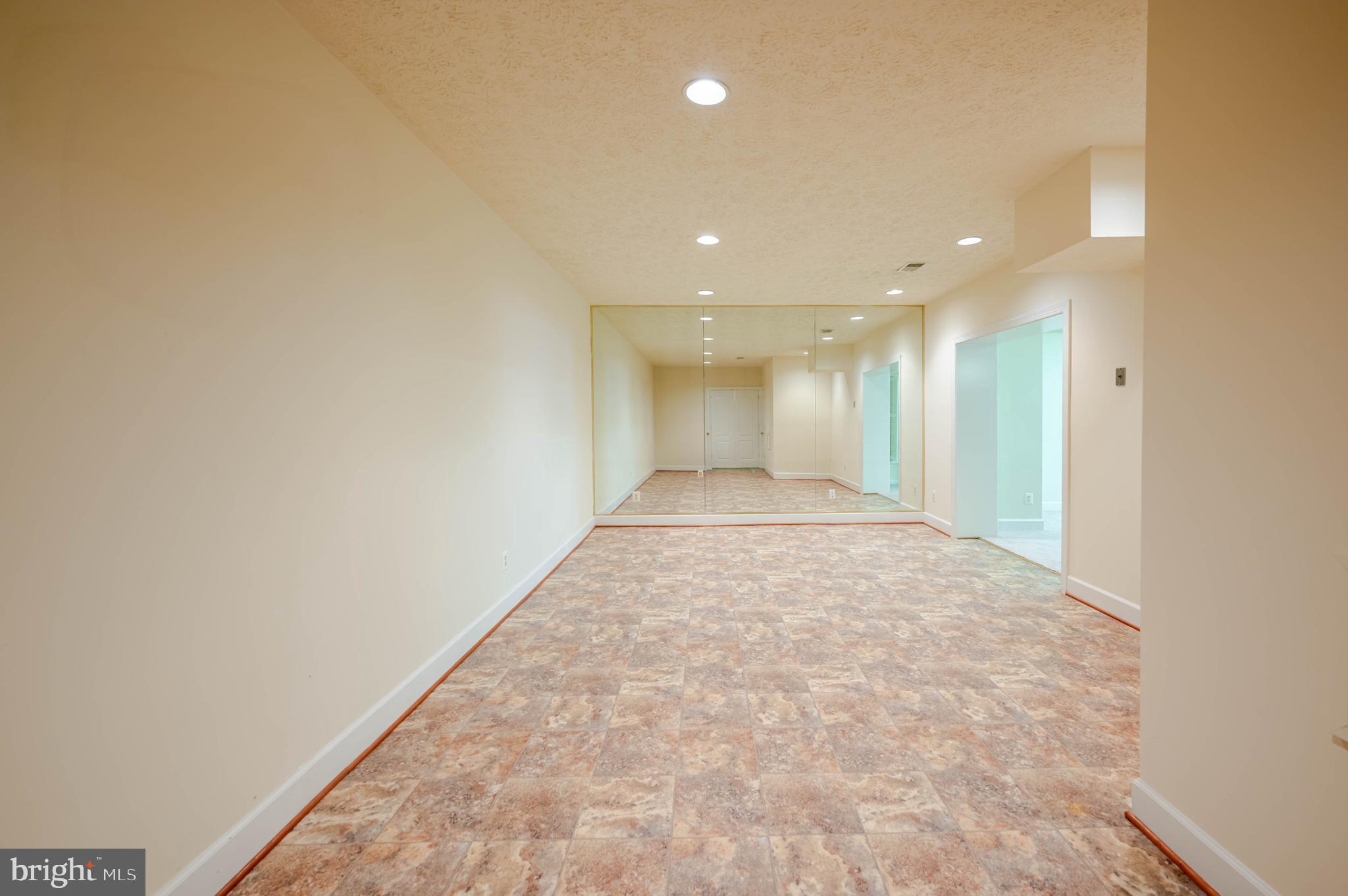 STONECREST - Residential