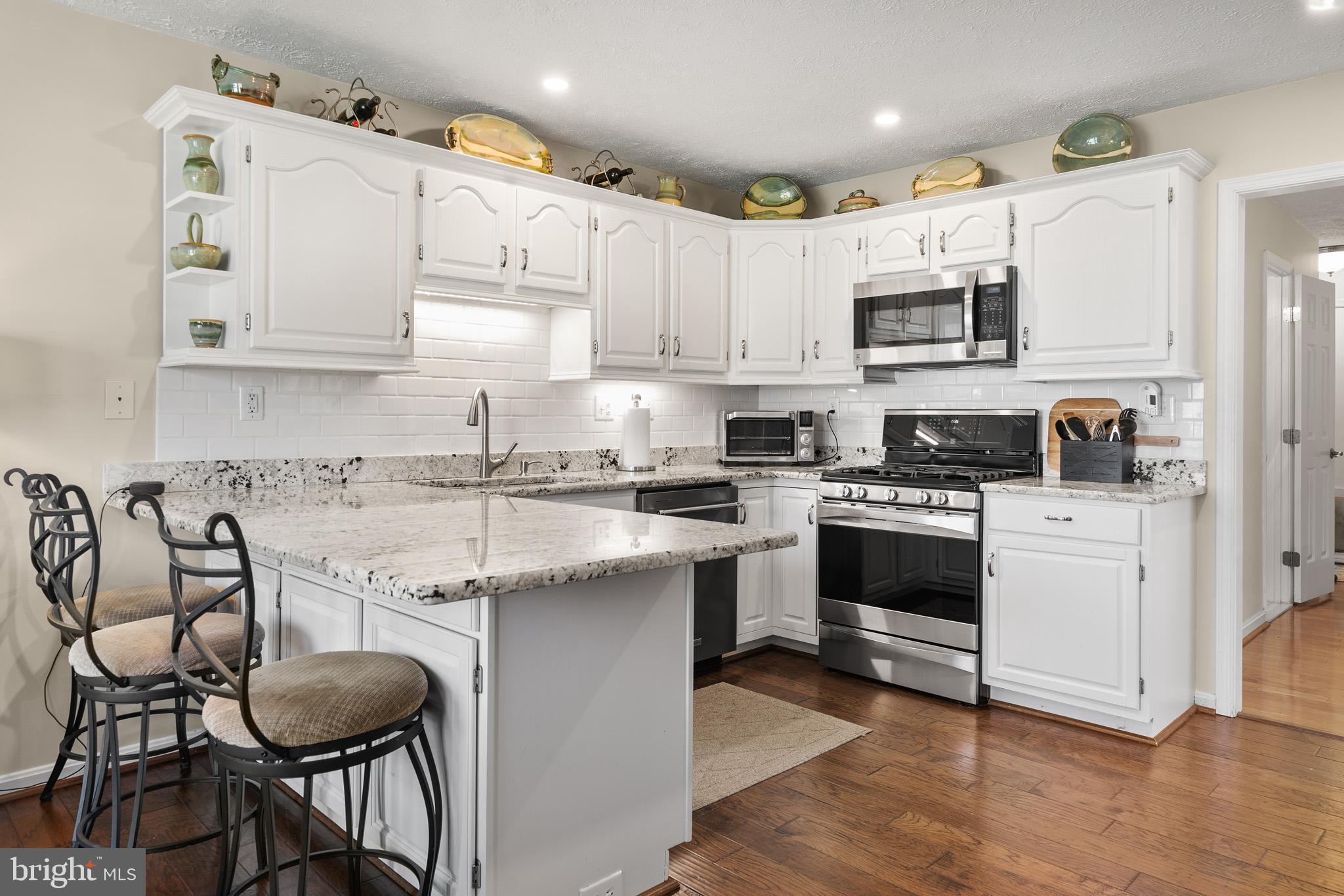 CONSTITUTION HILLS - Residential