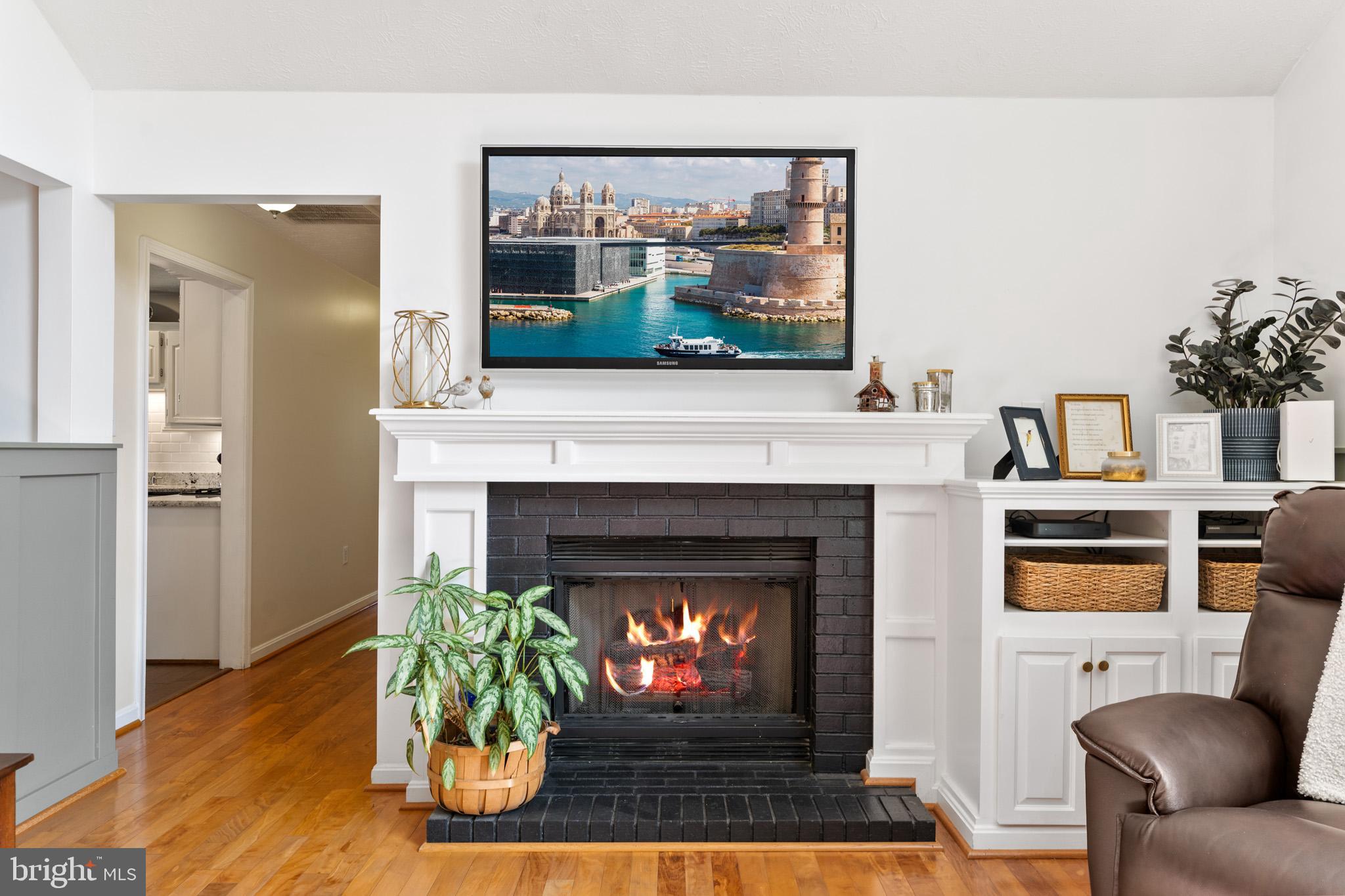 CONSTITUTION HILLS - Residential