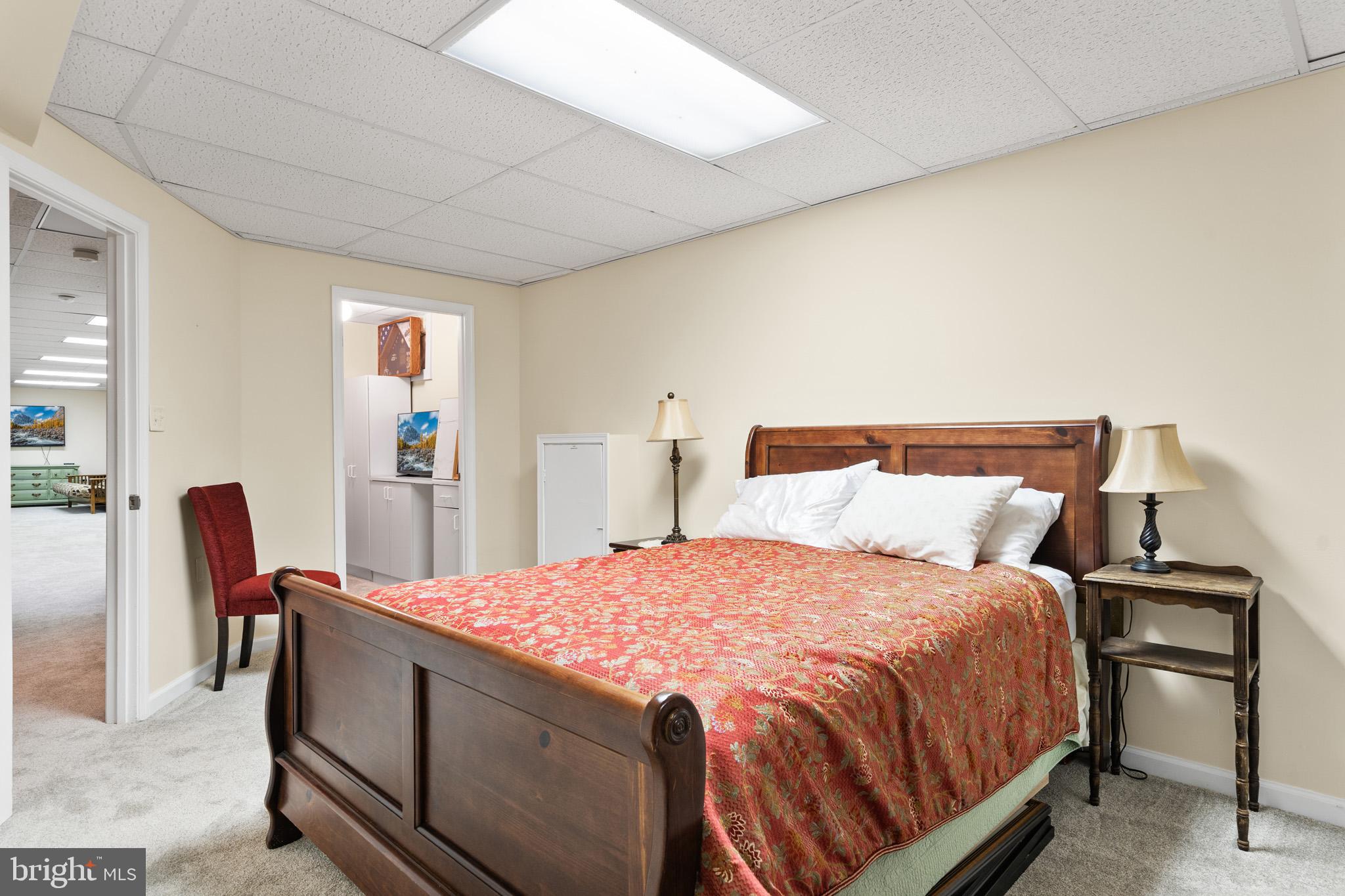CONSTITUTION HILLS - Residential