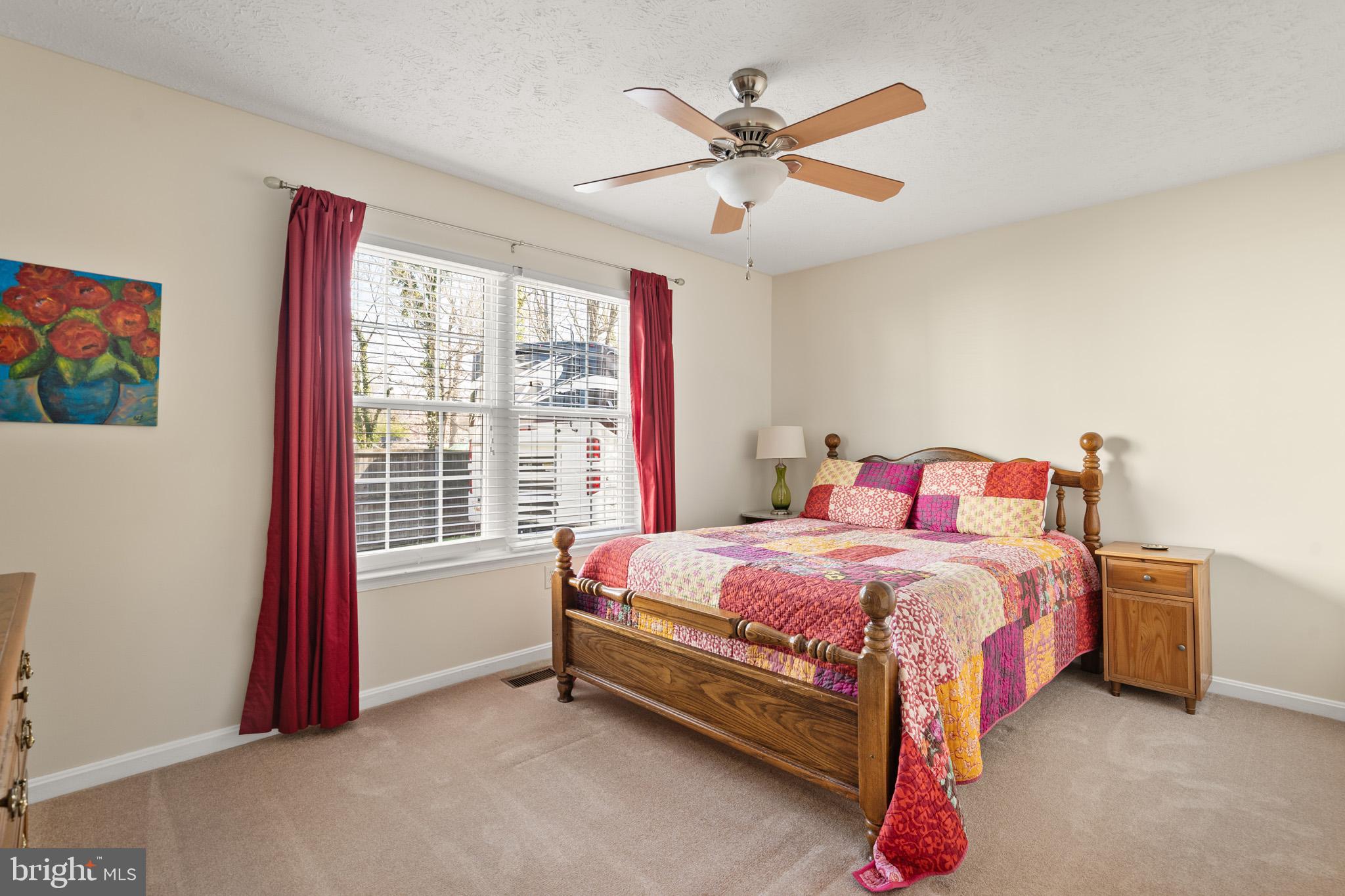 CONSTITUTION HILLS - Residential