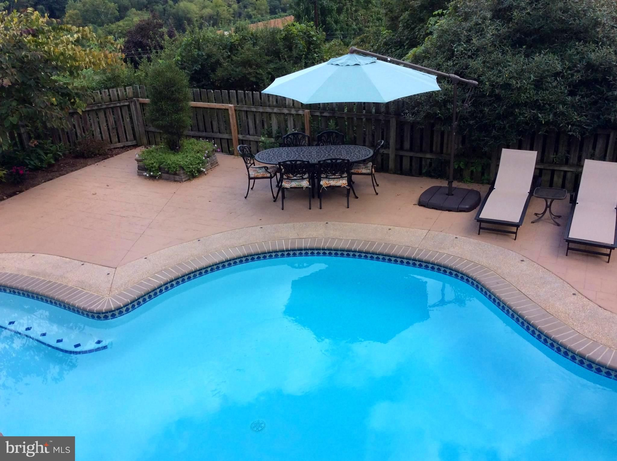 MIDLAND-HOLLYWOOD HEIGHTS - Residential