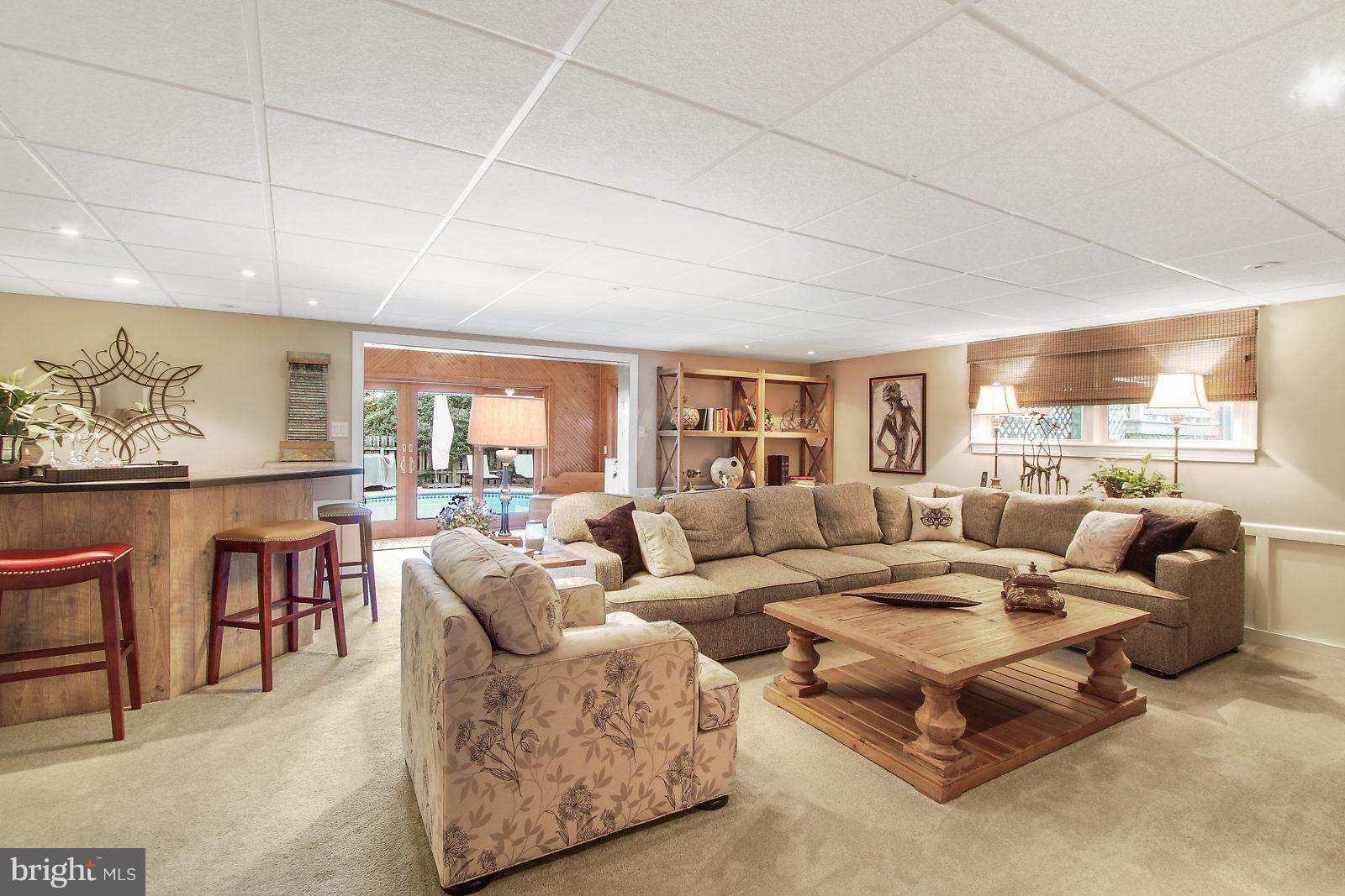 MIDLAND-HOLLYWOOD HEIGHTS - Residential