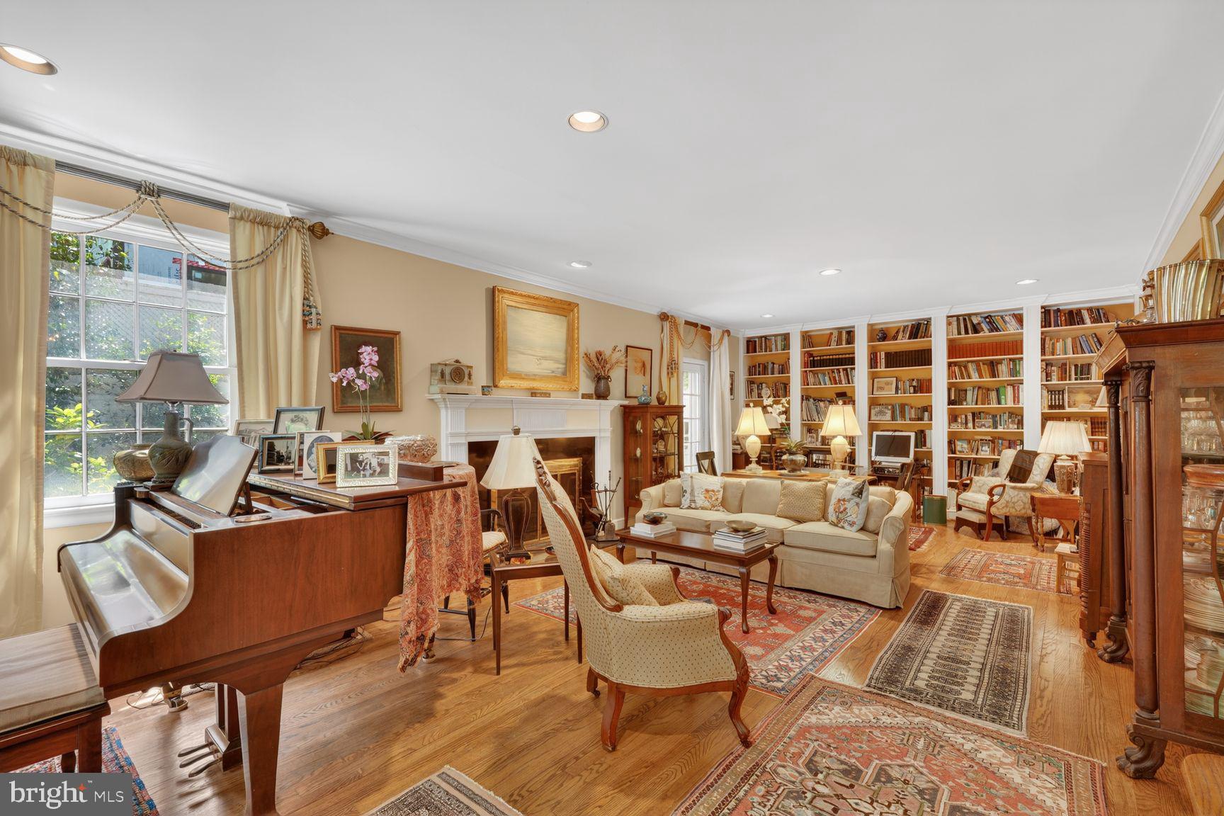 BERKLEY - Residential