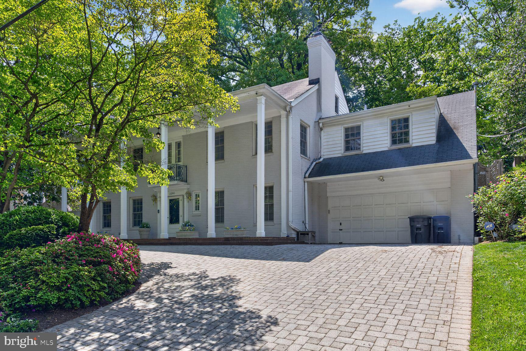 BERKLEY - Residential
