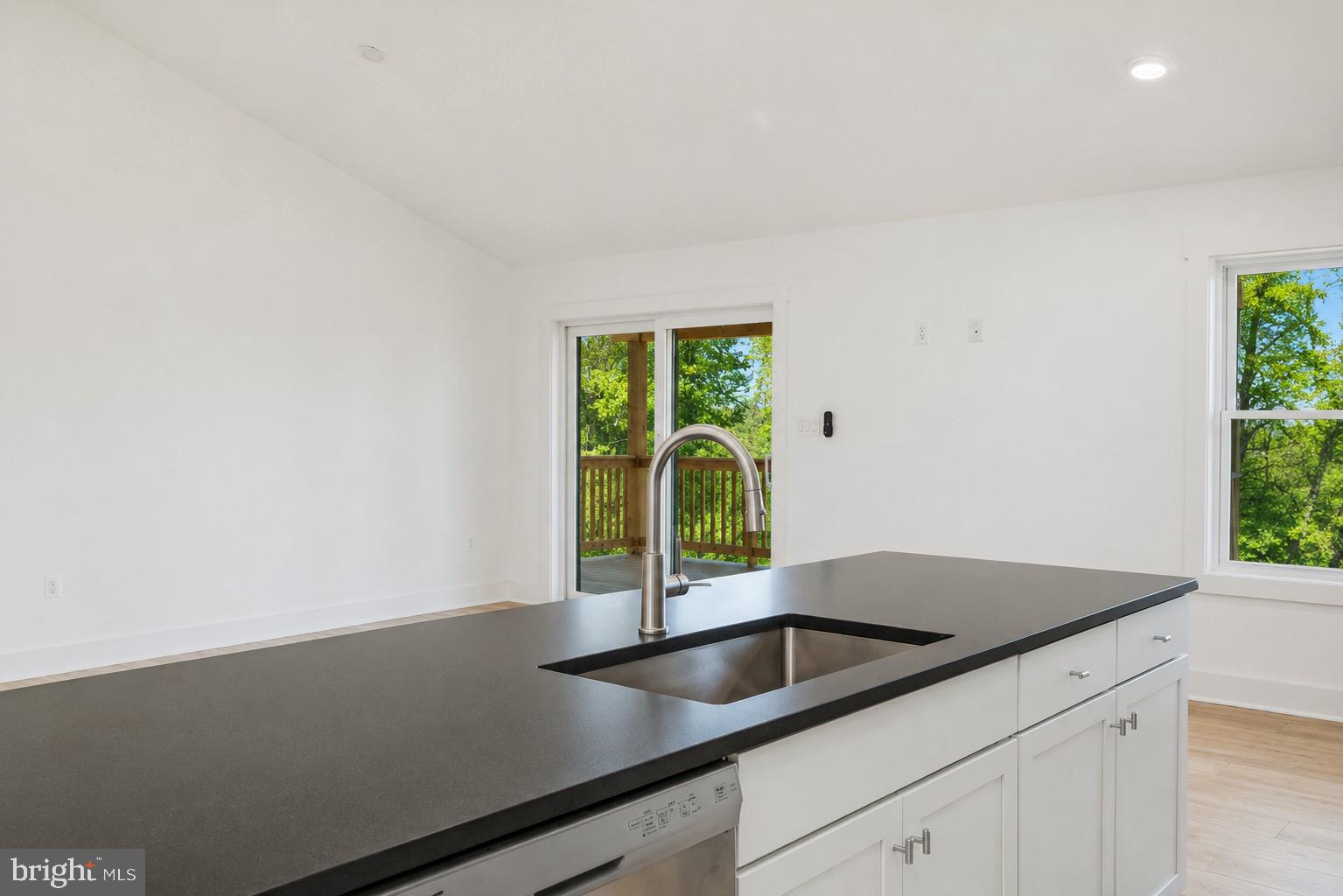 HIGH KNOB - Residential