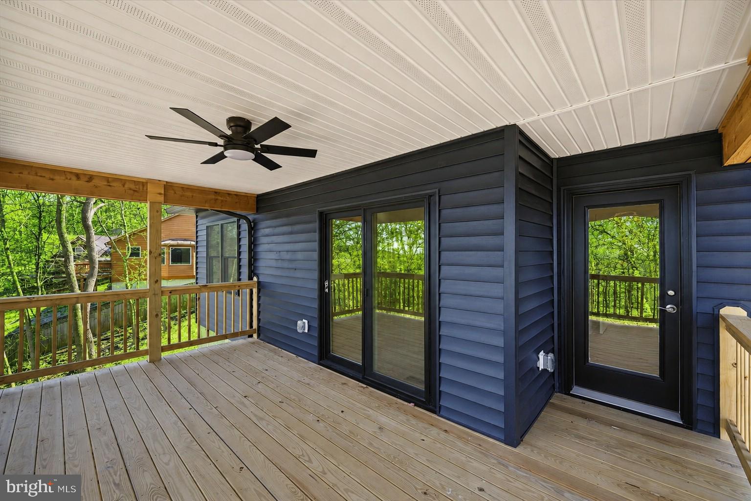 HIGH KNOB - Residential