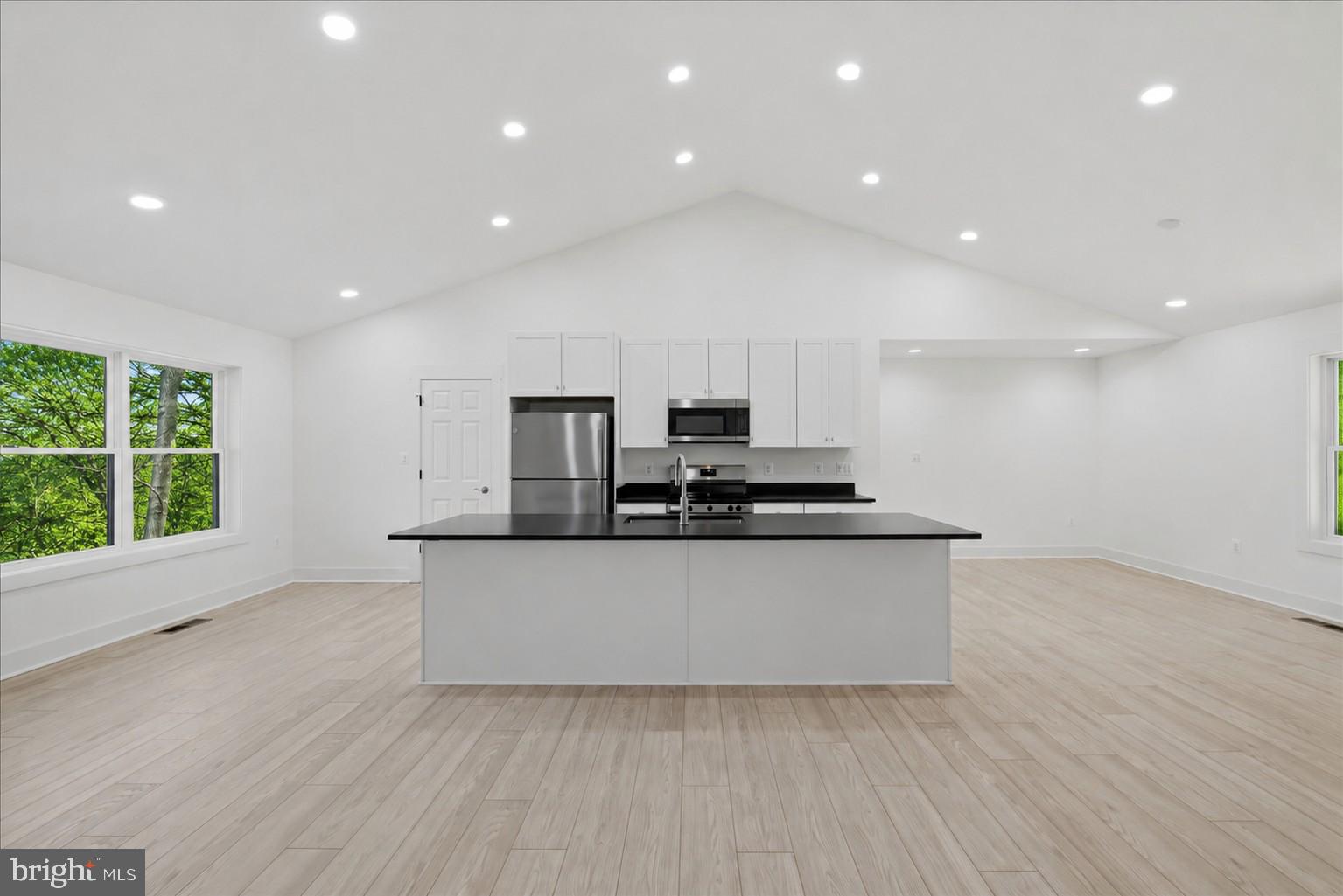 HIGH KNOB - Residential