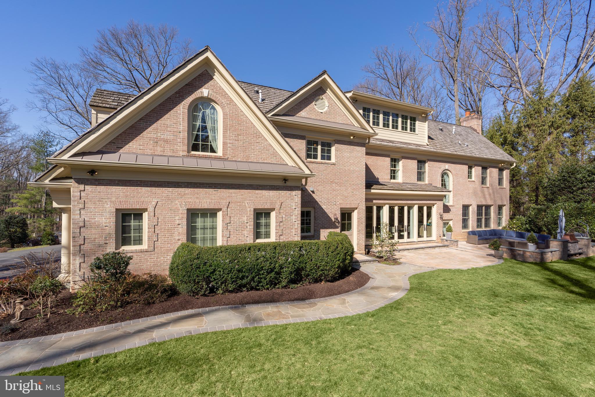 ELMWOOD ESTATES - Residential